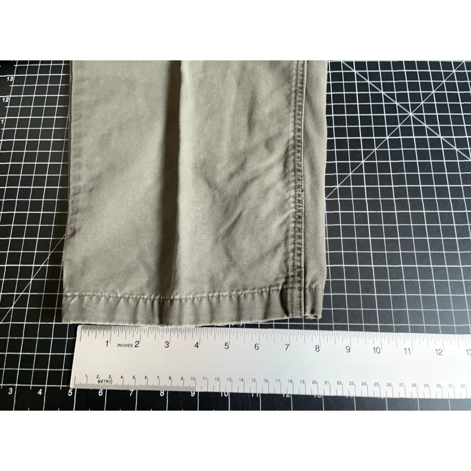 Vintage VINTAGE Utility Pants Baggy Fit Carpenter Olive Green 36 x 31 Mens 38/32 Tag Regular 100% Cotton Straight Front Pockets Workwear Cyber? Size US 36 / EU 52 - 7 Thumbnail