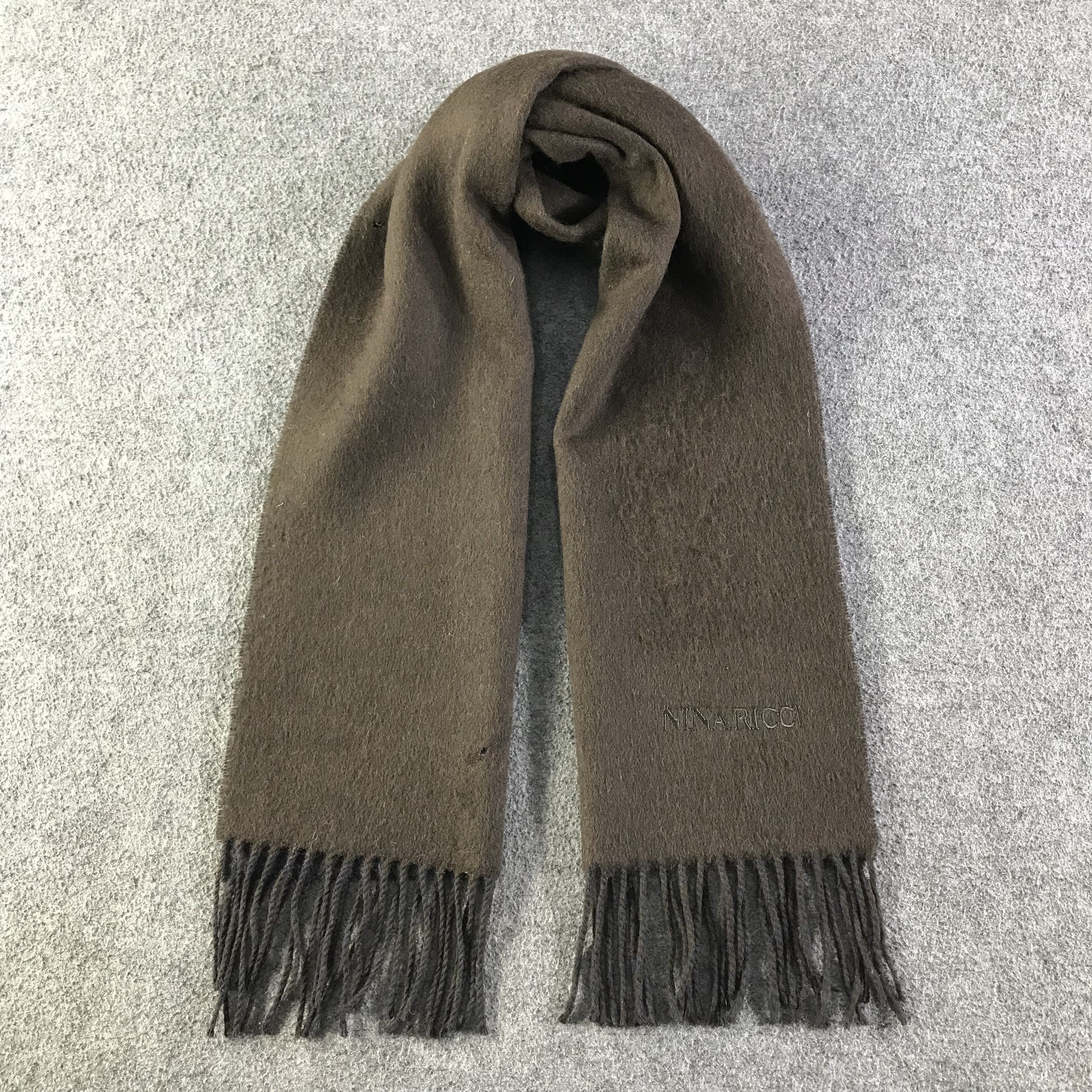 Nina Ricci × Vintage Nina Ricci Scarf / Muffler / Neckwear SS1552 Size ONE SIZE - 1 Thumbnail