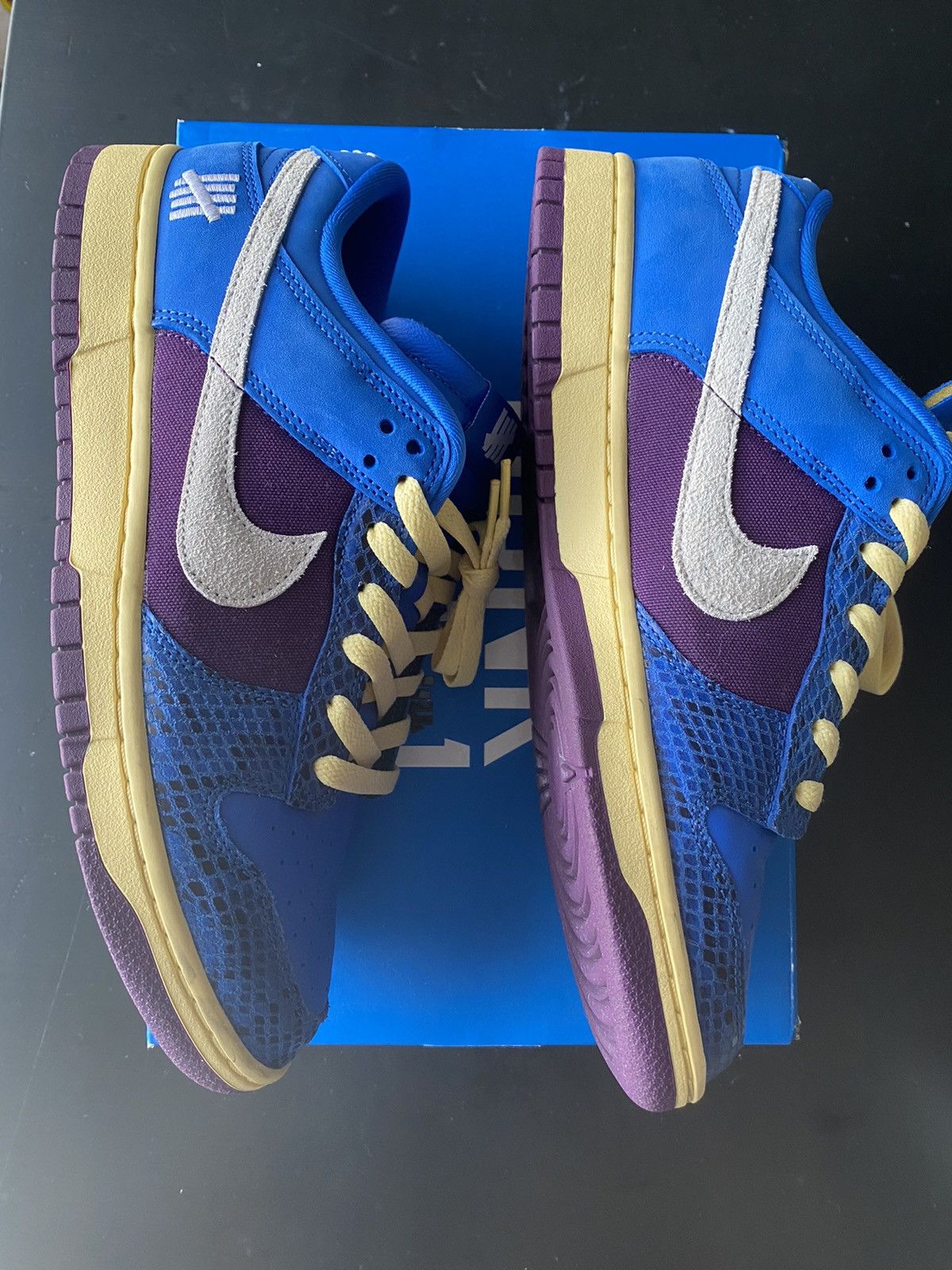 Nike × Undefeated Dunk Low 5 On It Size US 10 / EU 43 - 3 Thumbnail
