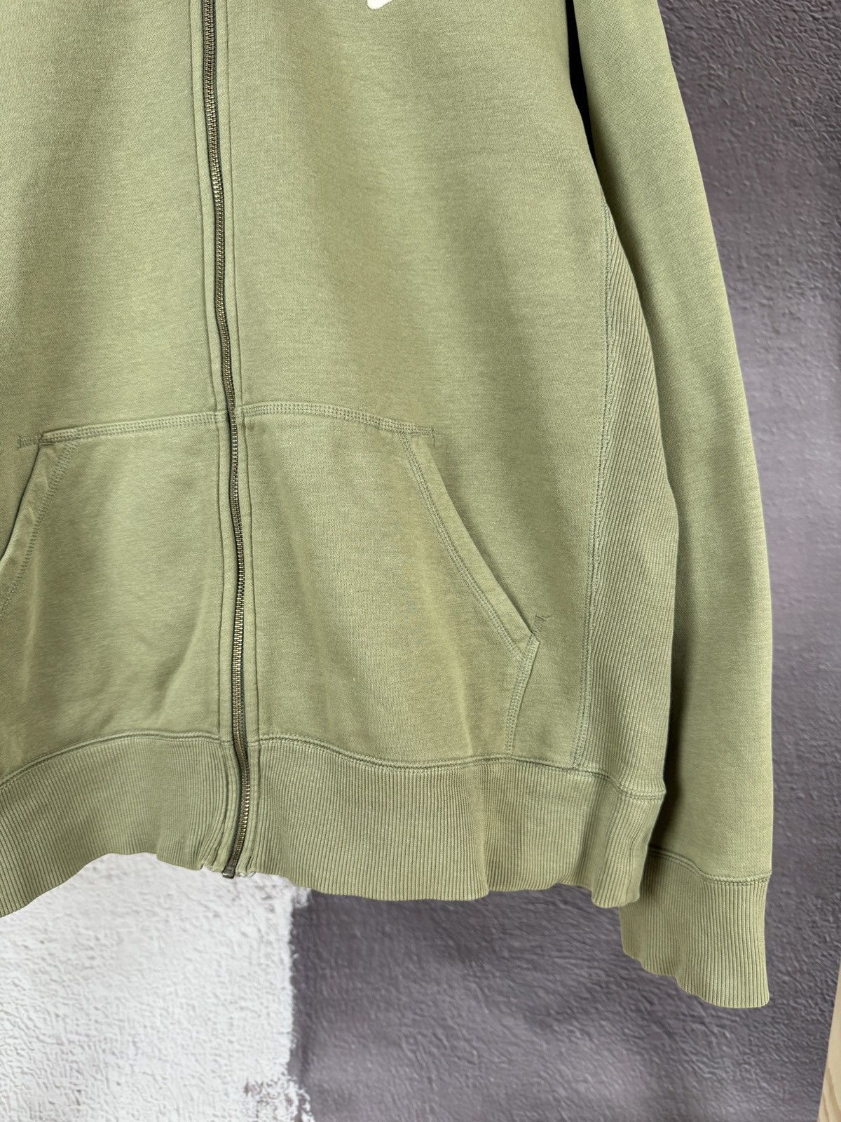 Nike × Vintage Nike vintage Y2K khaki green small logo hoodie swoosh drill Size US XL / EU 56 / 4 - 8 Thumbnail