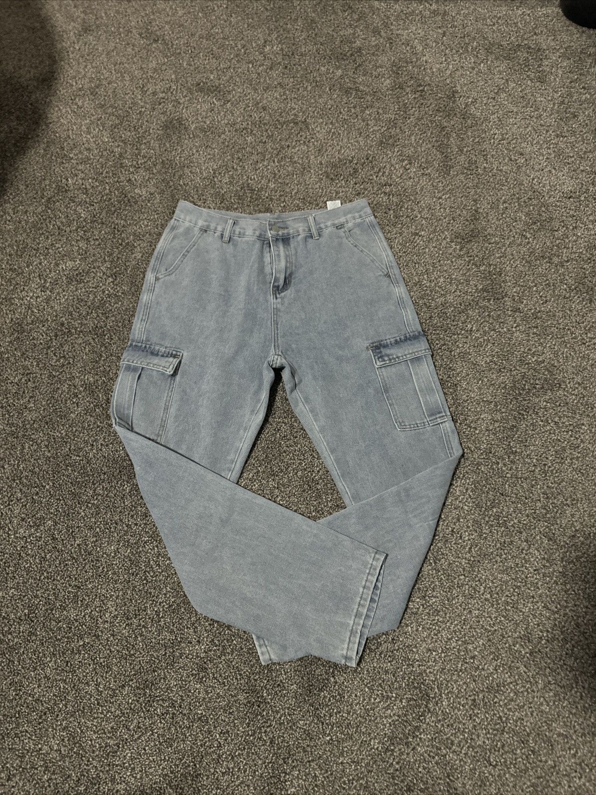 Shein Brand New SHEIN light wash Jeans! (Medium) Size US 30 / EU 46 - 2 Thumbnail