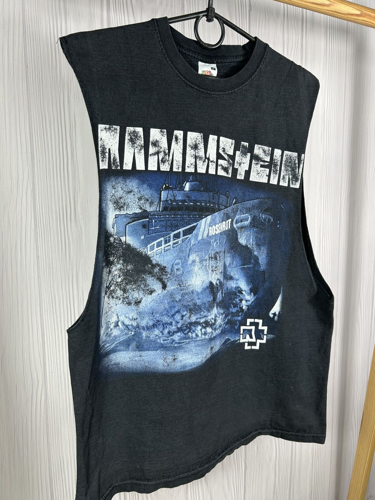 Band Tees Vintage Rammstein Rosenrot Album T-Shirt Tank Top Size M Size US M / EU 48-50 / 2 - 2 Thumbnail