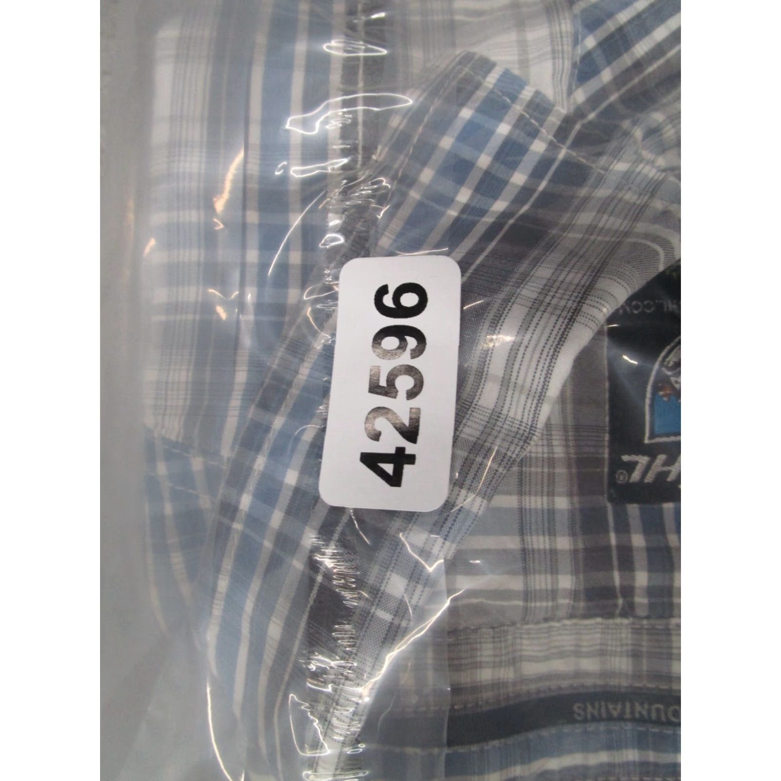 Vintage KUHL Shirt Men XL Blue Plaid Button-Up Short Sleeve SUNCEL Pocket Workwear Cotton Blend Classic Modern Bohemian Outdoor City Nature Size US XL / EU 56 / 4 - 7 Thumbnail