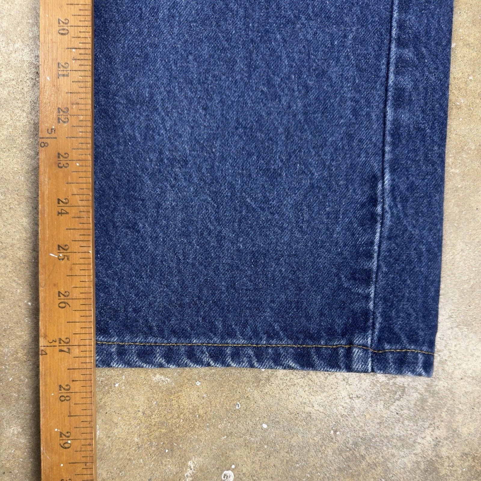 Levi's VTG Levi’s 505 Jeans Men’s 38x27.25 Straight Leg Med Wash Size US 38 / EU 54 - 10 Thumbnail