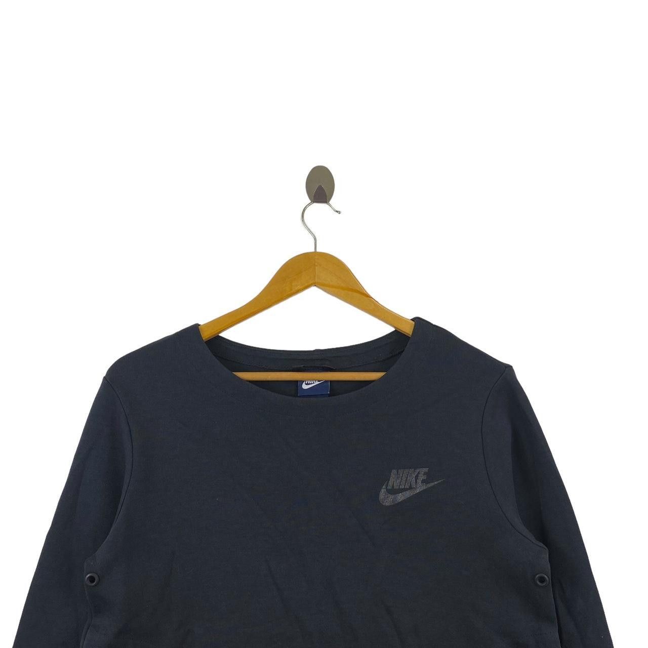 Nike NIKE SWOOSH Embossed Logo Sweatshirt Sweater Pullover Jumper Size L / US 10 / IT 46 - 3 Thumbnail