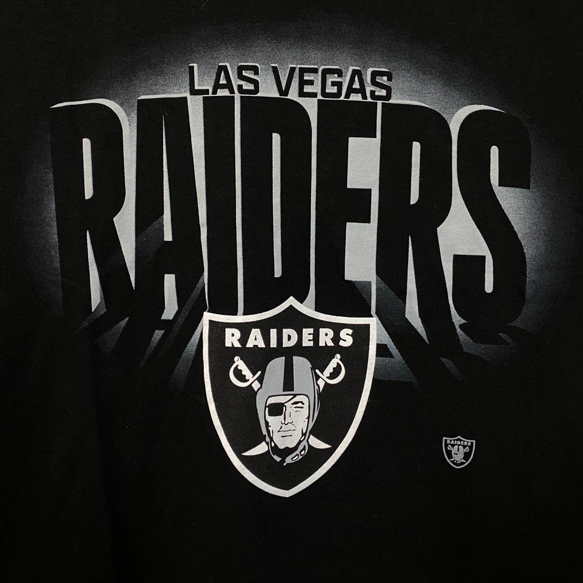 NFL FOCO NFL Las Vegas Raiders Logo Graphic T-Shirt 2XL Size US XXL / EU 58 / 5 - 2 Thumbnail