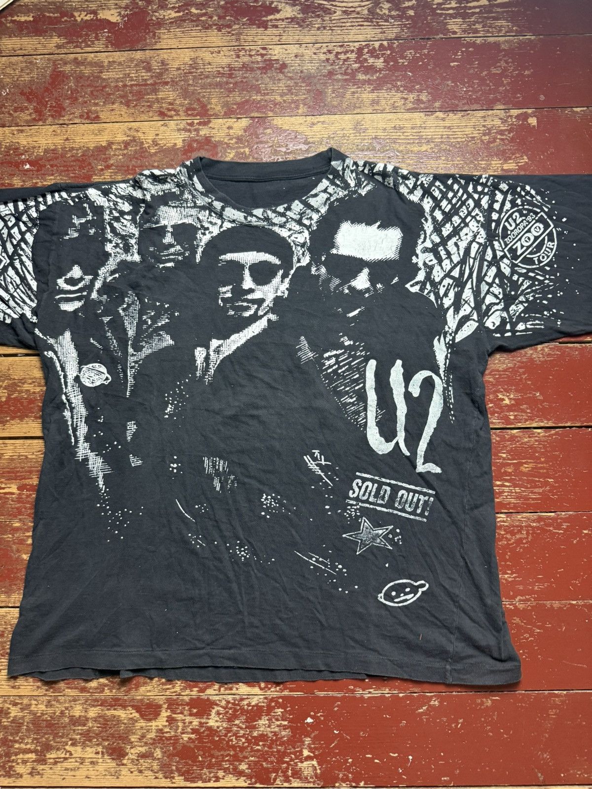 Vintage Vintage U2 all over print Zooropa 93 Tourshirt Size US M / EU 48-50 / 2 - 2 Thumbnail