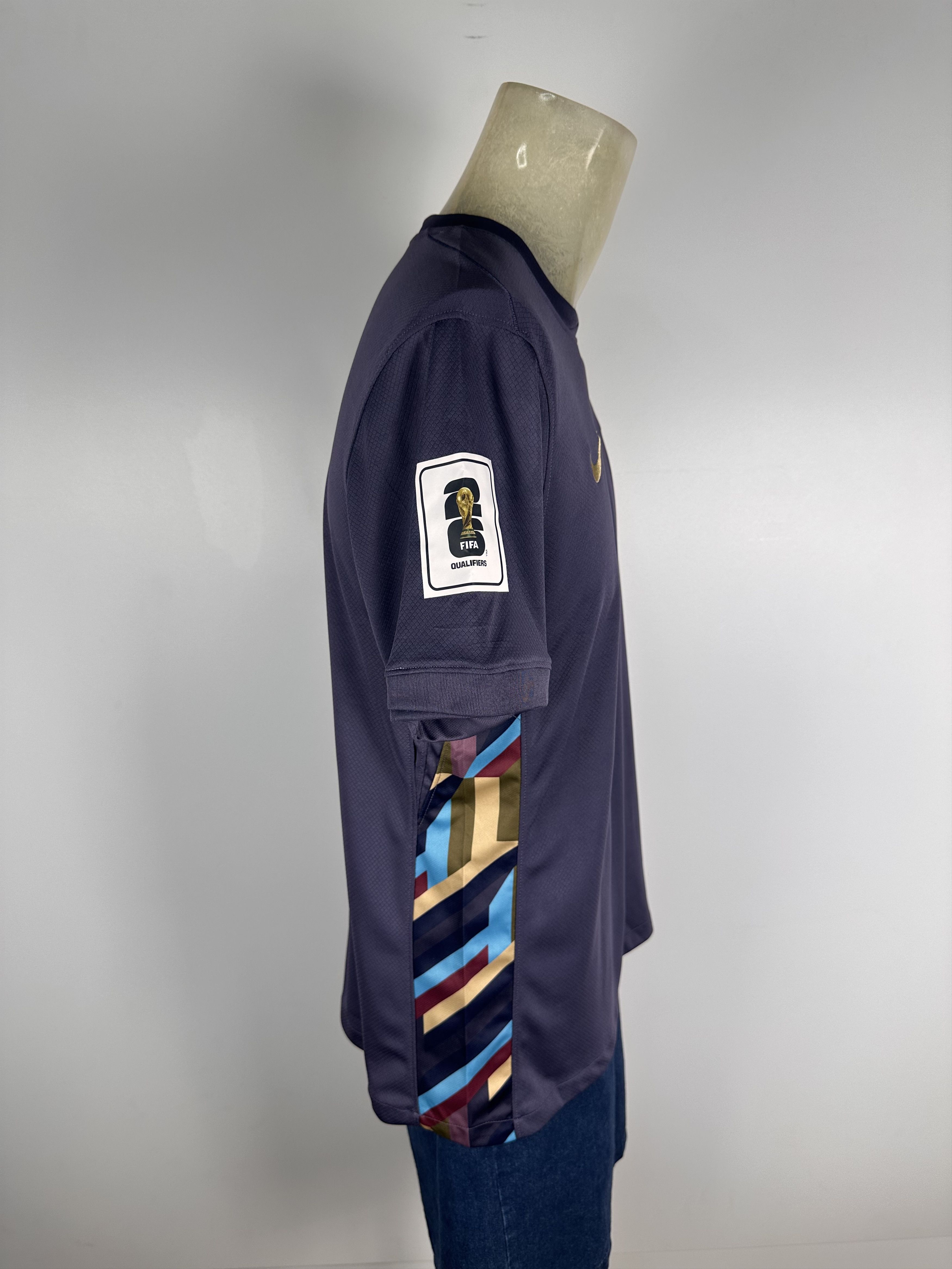 Nike England 2023 2024 Football Soccer Jersey Nike Size L Size US L / EU 52-54 / 3 - 9 Thumbnail