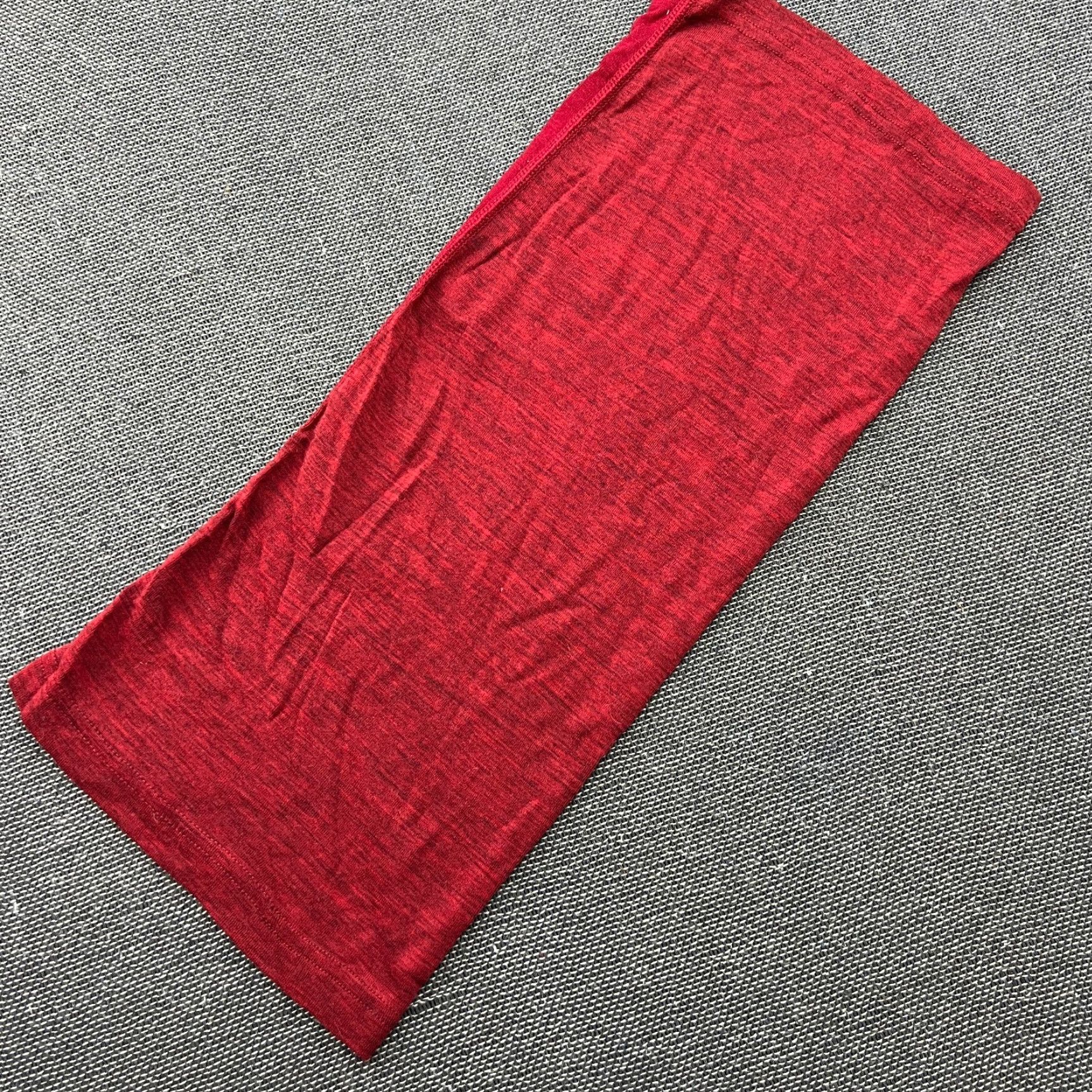 Vintage DEVOLD Multisport Neck Warmer 100% Merino Wool OS Tube Scarf Outdoor Gaiter Red Size ONE SIZE - 2 Thumbnail