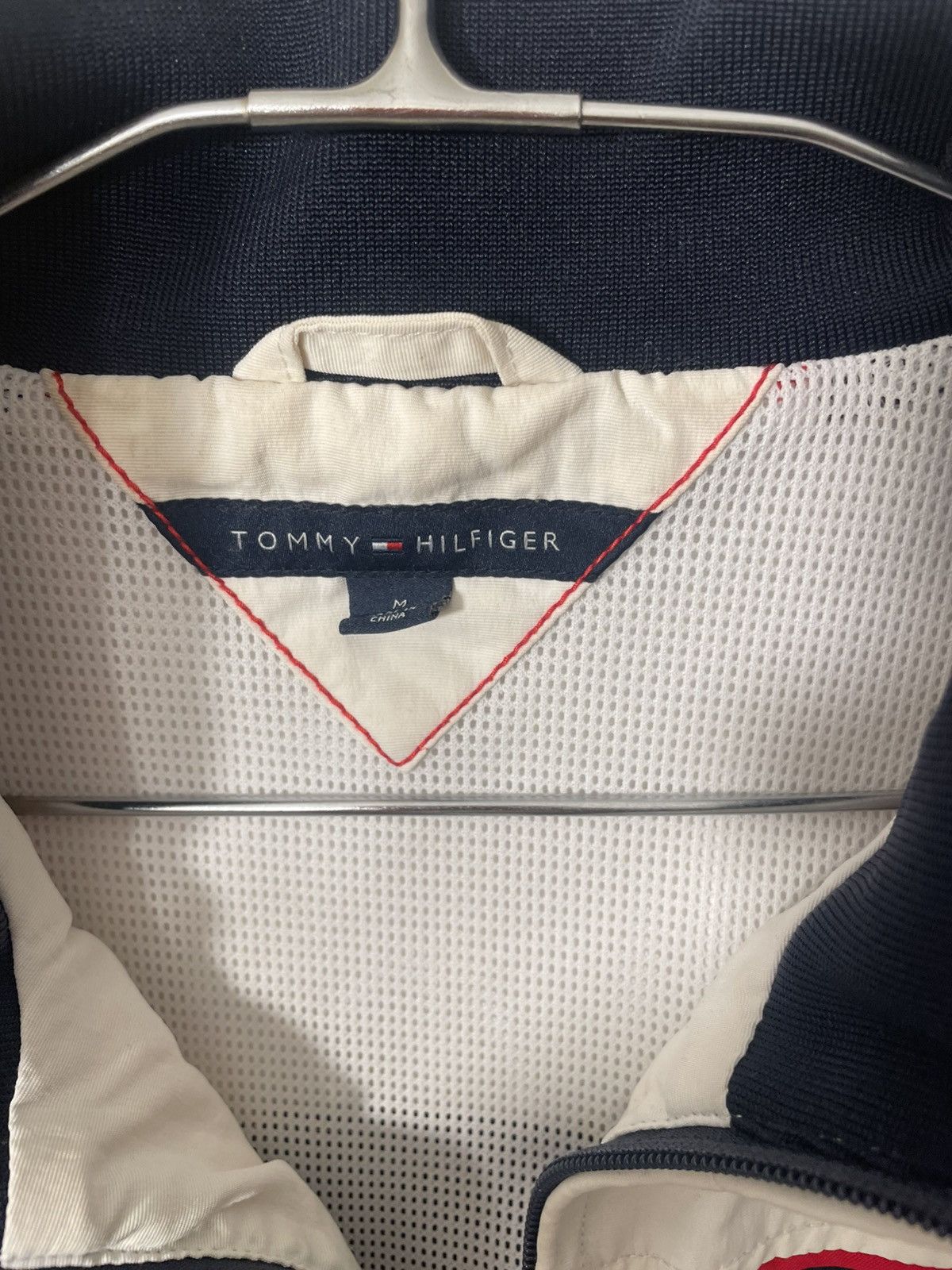 Tommy Hilfiger × Vintage Tommy Hilfiger coat/hoodie Size US M / EU 48-50 / 2 - 4 Thumbnail