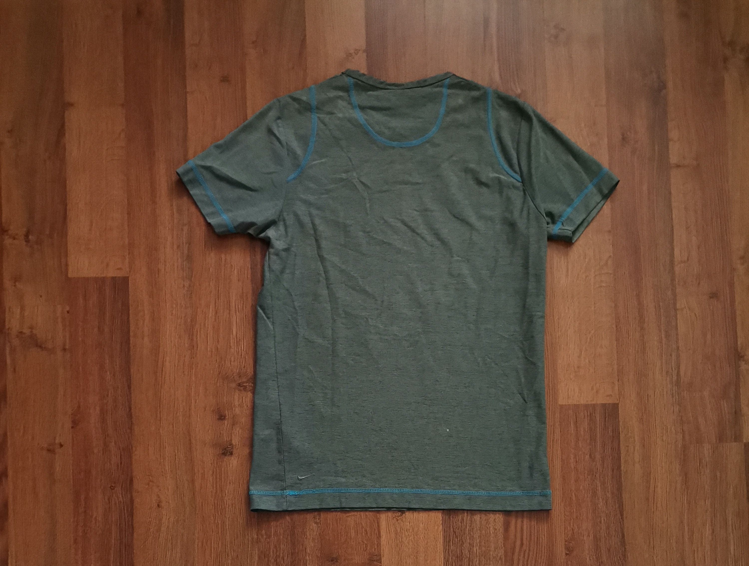 Nike Vintage Nike T-Shirt Size US S / EU 44-46 / 1 - 4 Thumbnail