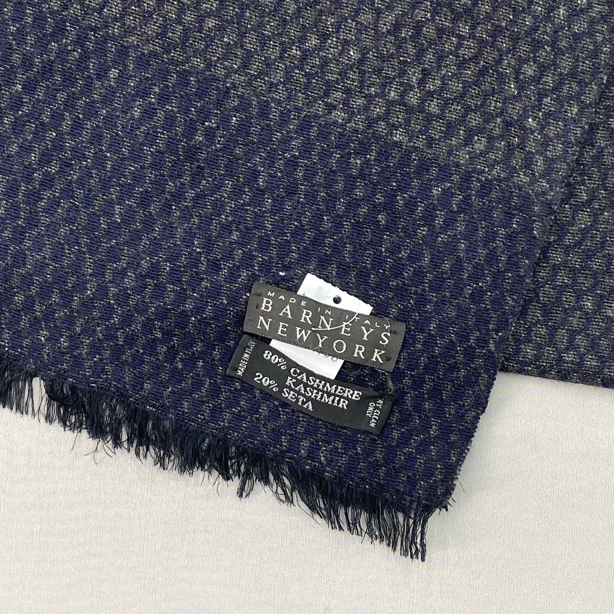 Barneys New York Vintage Barneys New York Scarf Muffler Wool Winter Scarves Size ONE SIZE - 4 Thumbnail