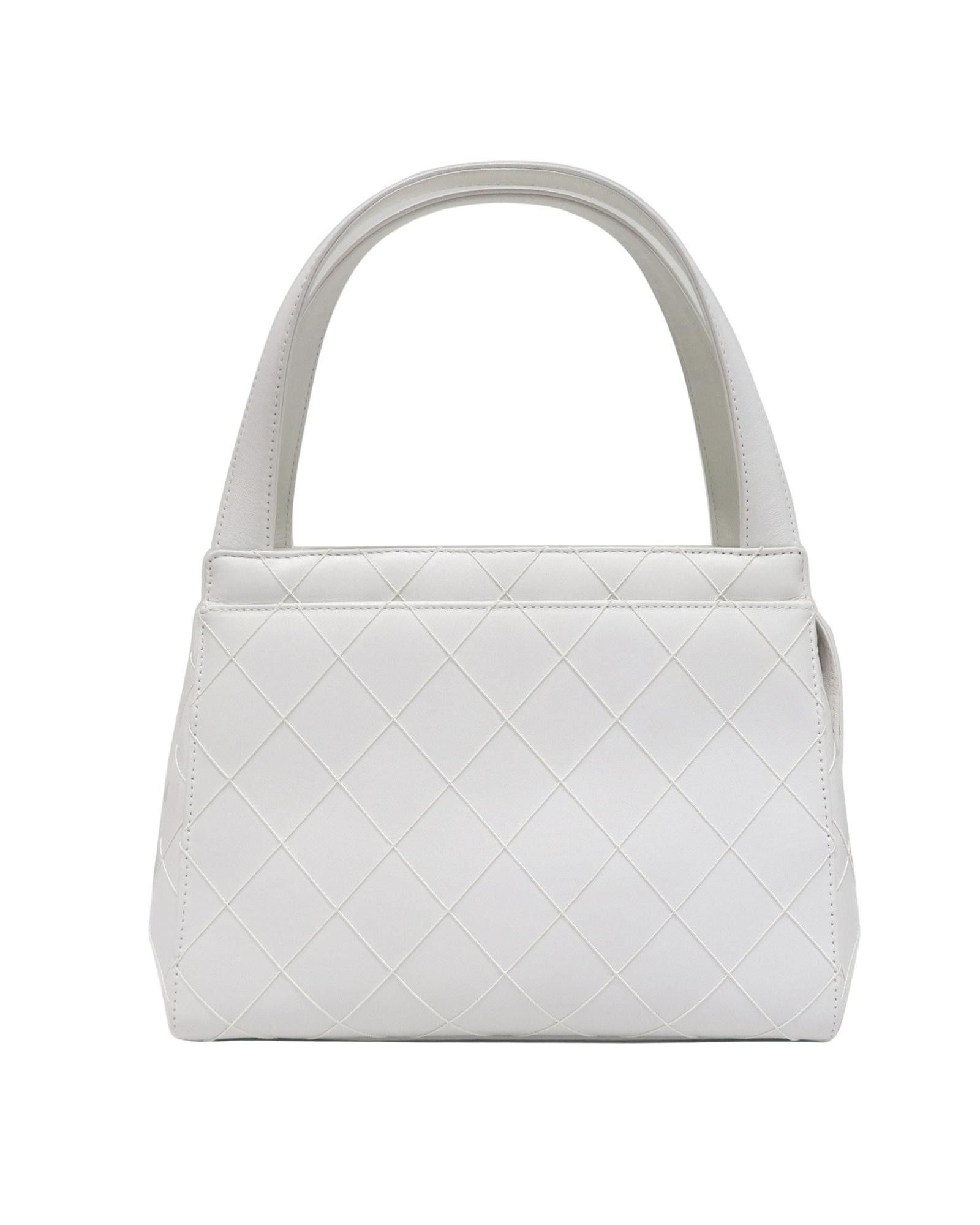 image of Chanel Stylish White Leather Handbag, Women's