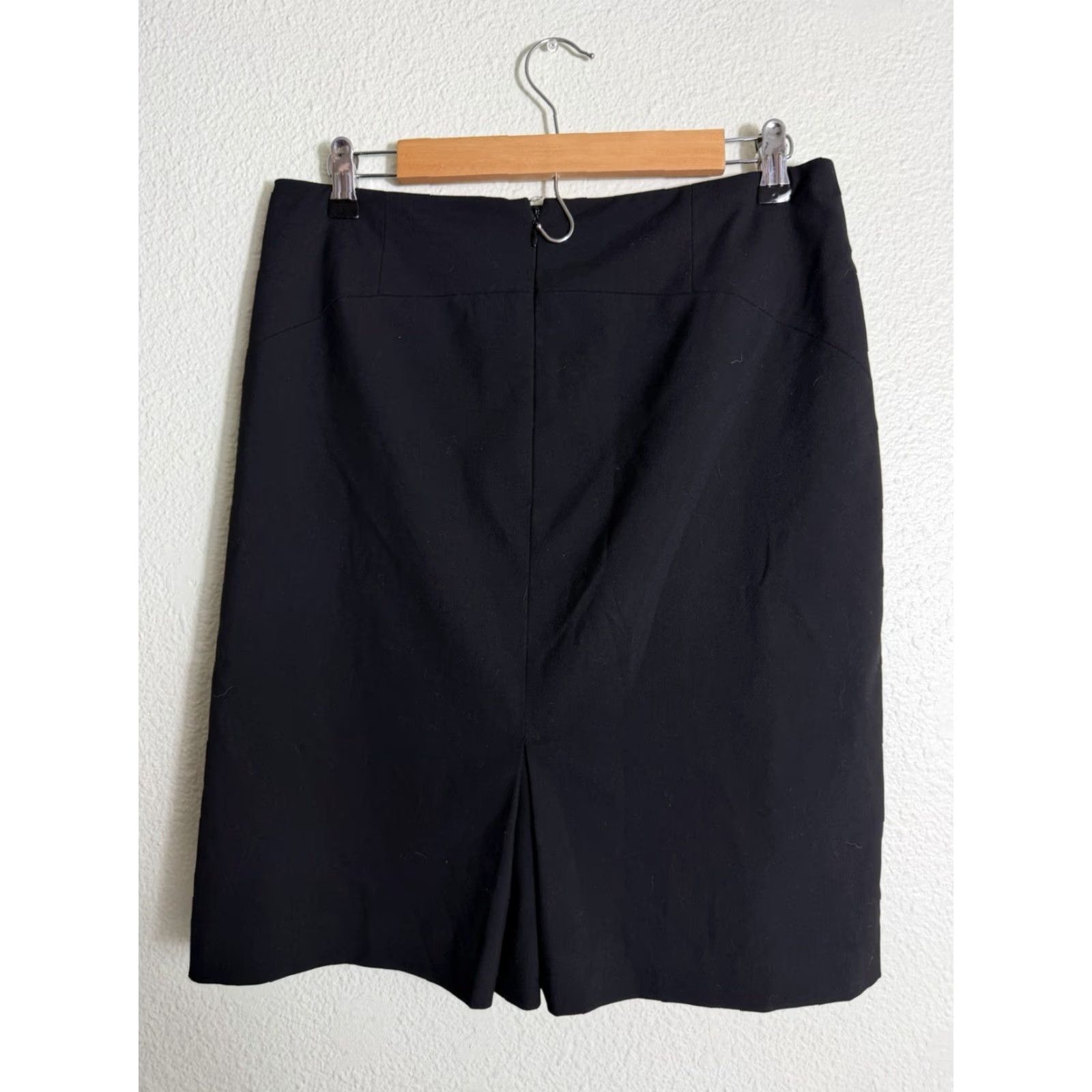 Banana Republic Banana Republic Skirt Women 8 Black Polyester Knee Length Straight Pencil 30x21 Regular Mens Womens Girls Size 30" / US 8 / IT 44 - 5 Thumbnail
