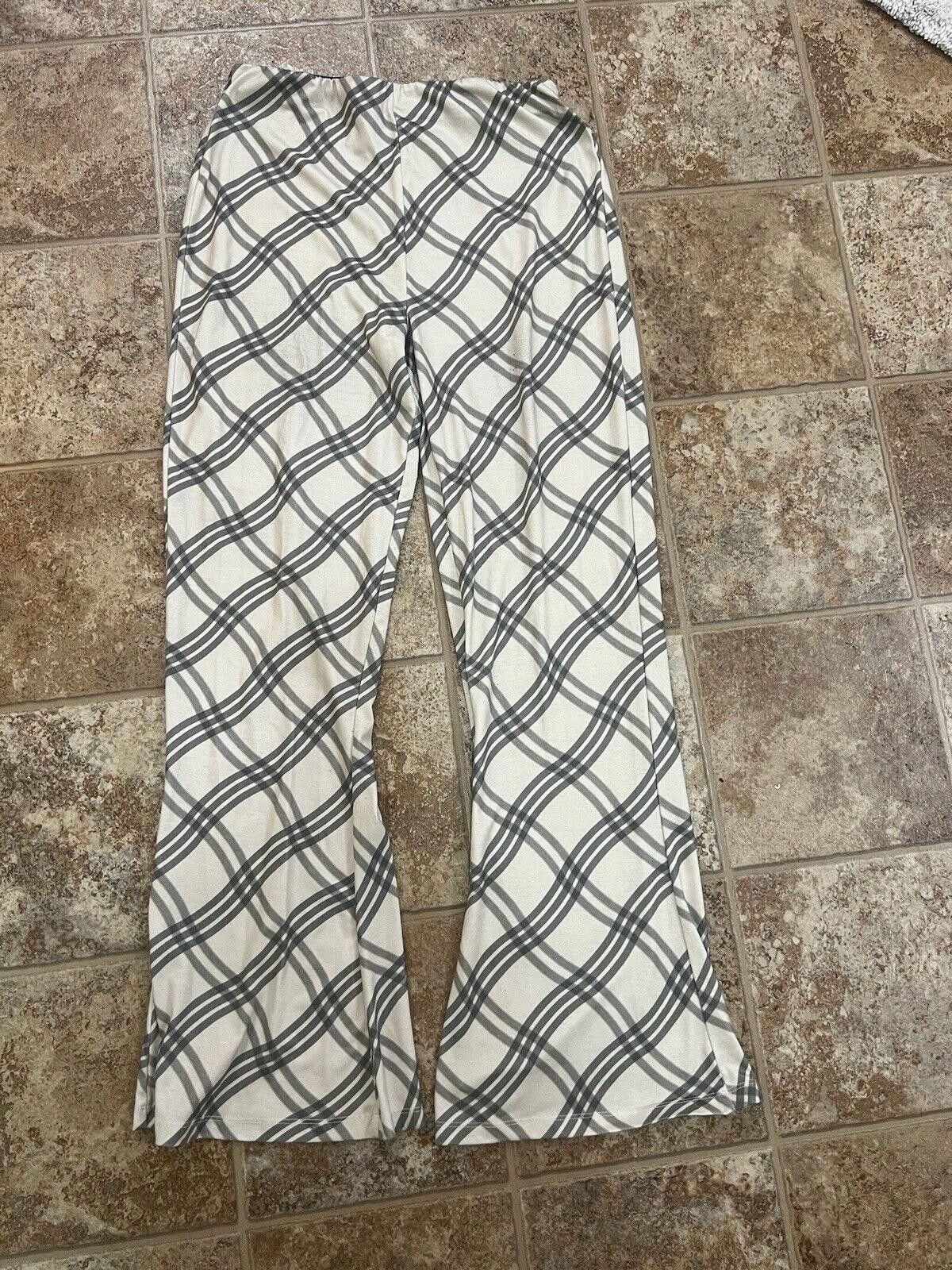Designer Reclaimed Vintage Plaid Flare Bottom Yoga Pants Sz 8 Grunge Size 30" / US 8 / IT 44 - 1 Thumbnail