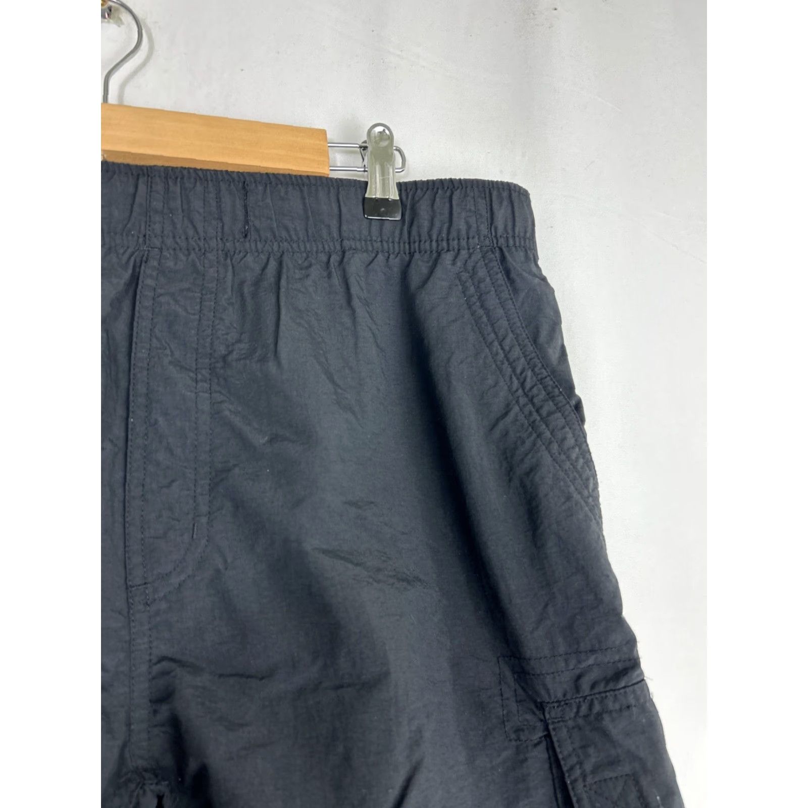 Vintage Columbia Mens Cargo Shorts Black 38x8 Nylon Blend Missing Drawstring Hiking Outdoor Mens Regular Cargo Short Black 38 Navy? Size US 38 / EU 54 - 5 Thumbnail