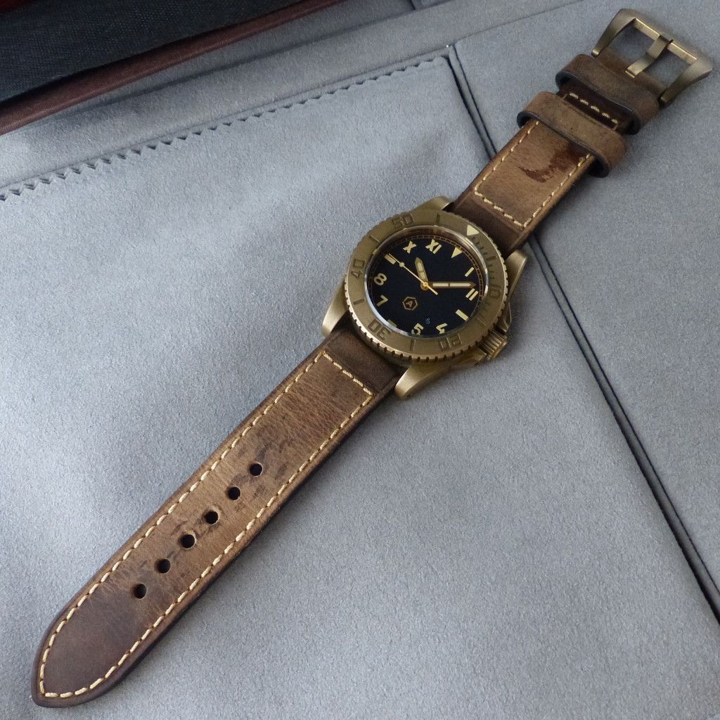 Other ANCON Sea Shadow Bronze watch califonia dial 1943 AGC-4 Size ONE SIZE - 1 Thumbnail
