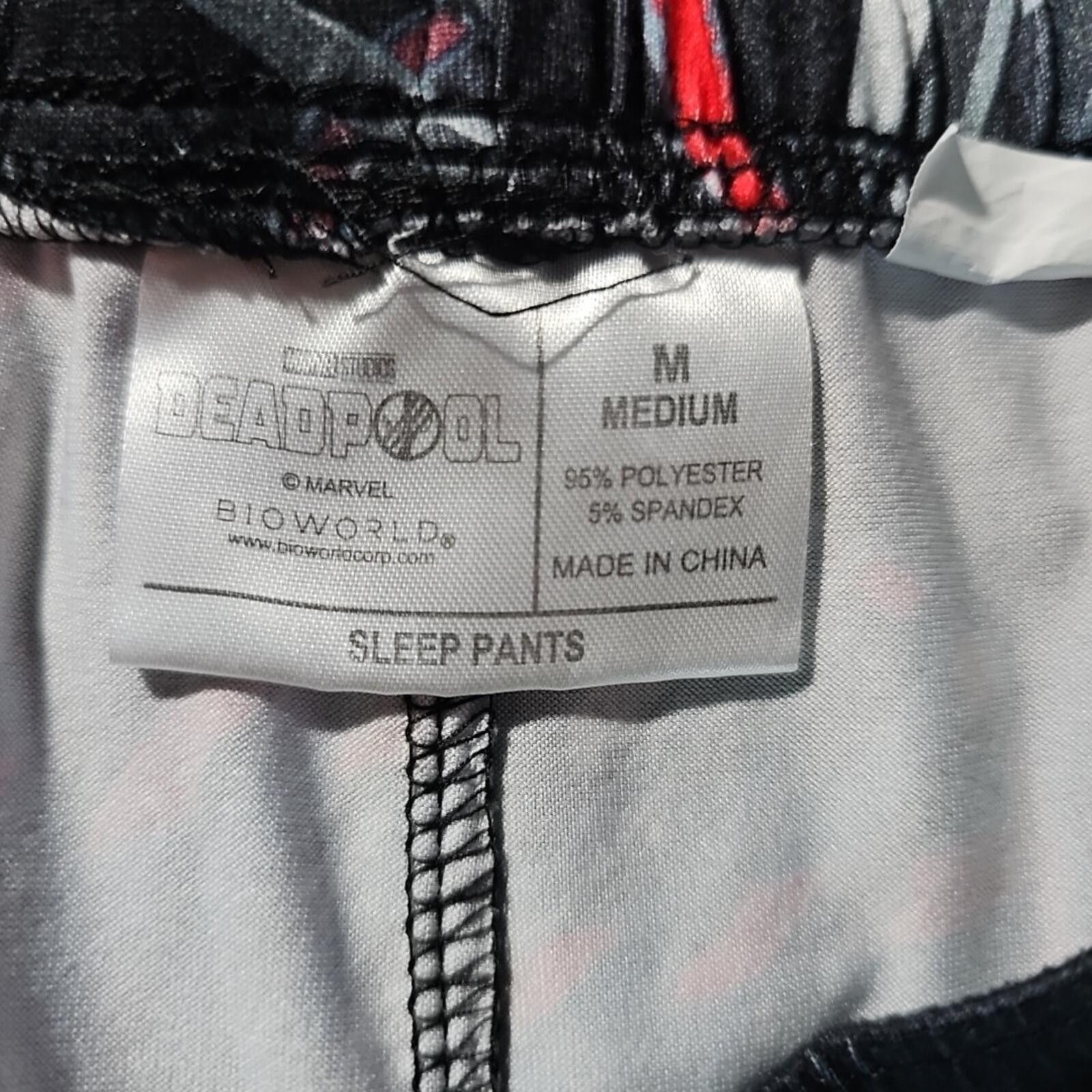 Other Bioworld Deadpool Wolverine M Sleep Pants Size ONE SIZE - 3 Thumbnail