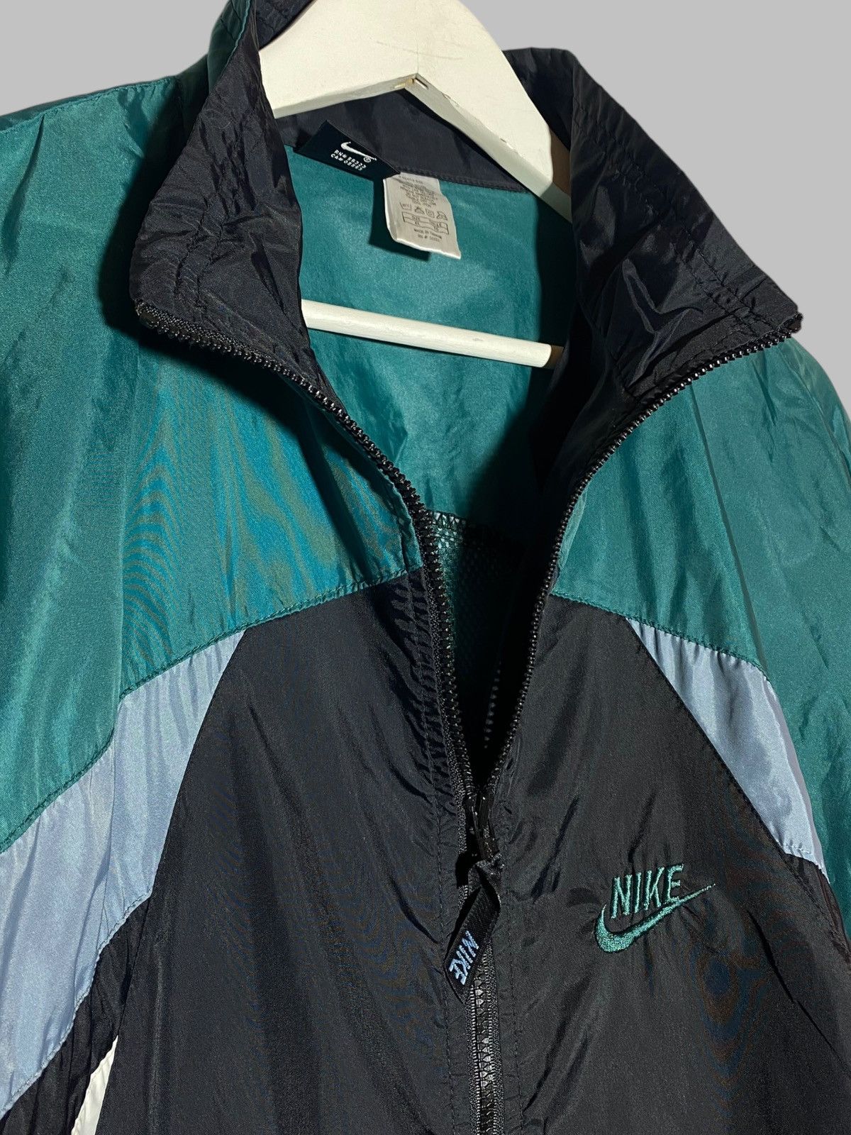 Nike 🔥 Y2K NIKE COLORBLOCK WINDBREAKER TECH RUNNER HACKERMAN VIBE Size US XL / EU 56 / 4 - 13 Thumbnail