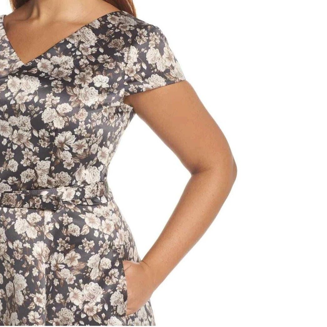 Other Gal Meets Glam Elle Brightex Duchess Satin in Floral Print Size M / US 6-8 / IT 42-44 - 4 Thumbnail