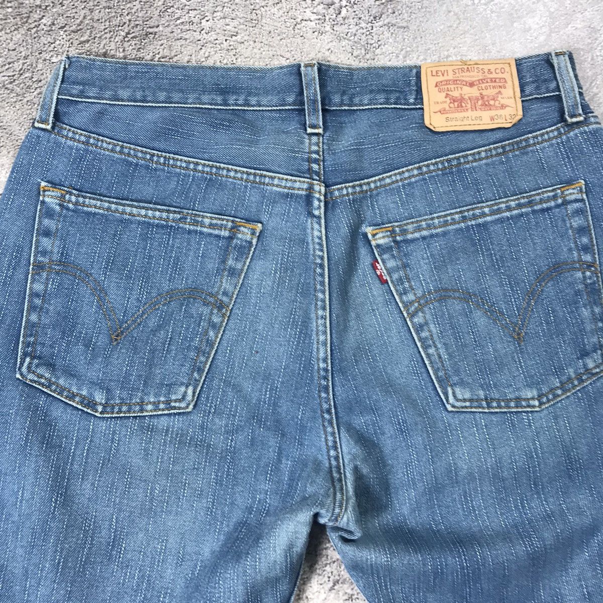 Vintage Vintage 90s Levis Cutoff Shorts Thrashed Distressed Y2K 36 Size US 36 / EU 52 - 5 Thumbnail