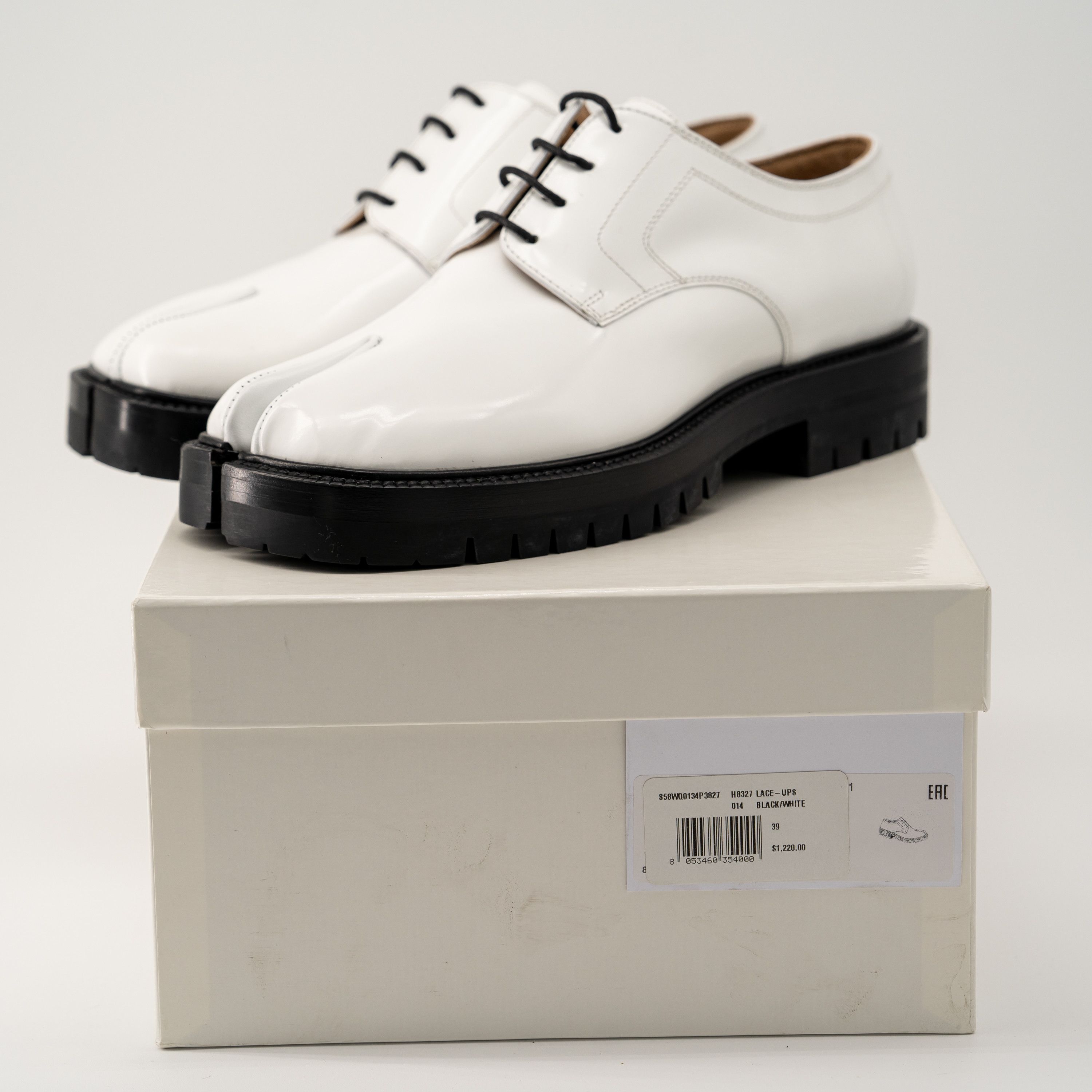 Maison Margiela 39 9 us Maison Margiela Tabi Lace-Ups Loafers White Leather Size US 9 / IT 39 - 9 Thumbnail