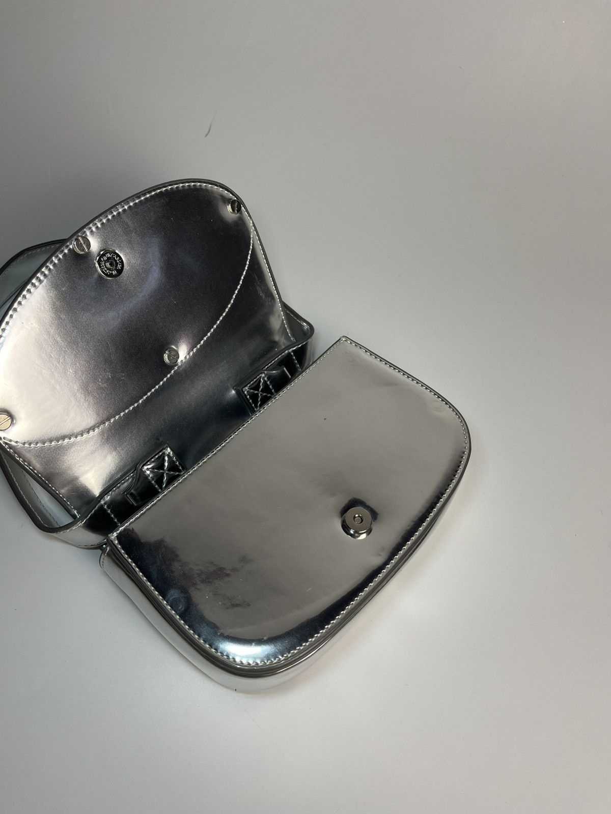 Diesel Y2K Diesel Metallic Silver Shoulder Bag Size ONE SIZE - 11 Thumbnail