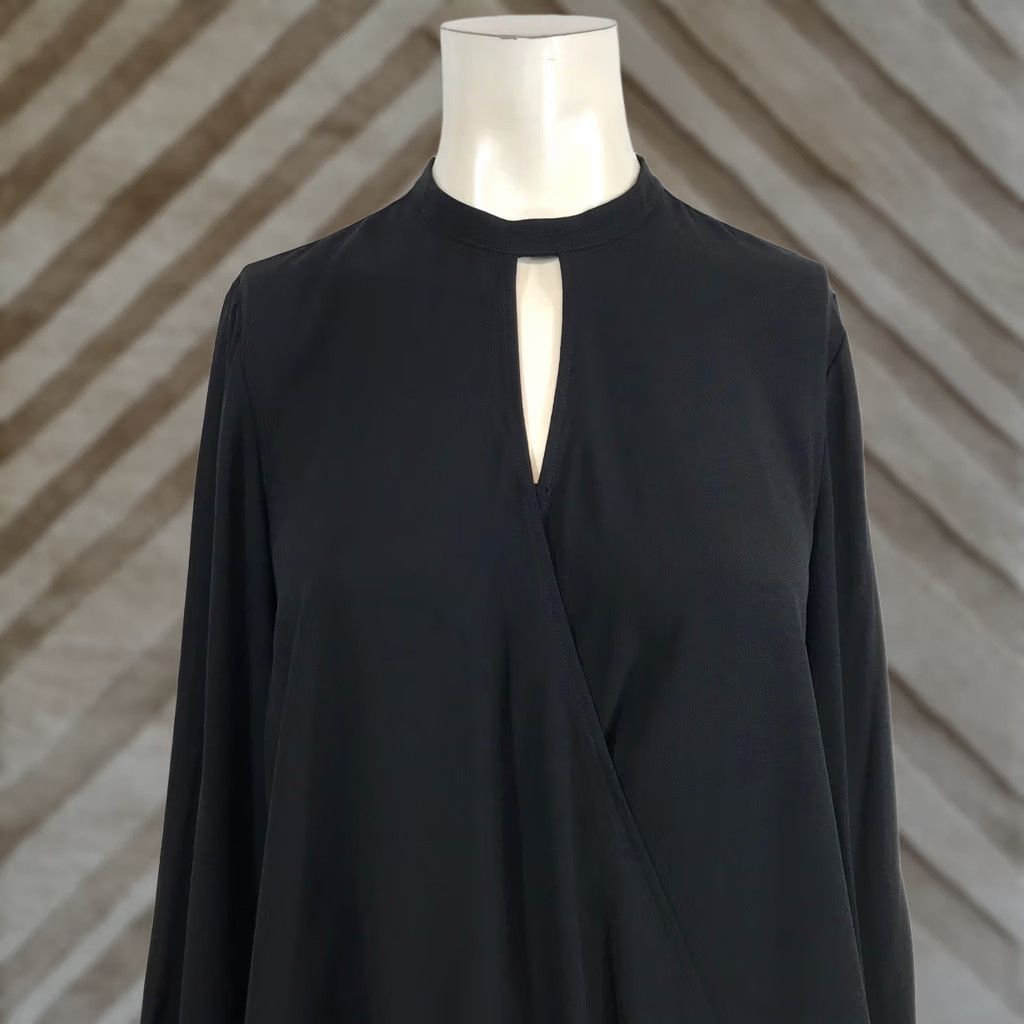 Eileen Fisher Eileen Fisher Blouse XS XXS Black Silk Mock Neck Keyhole Wrap Front Button Back Closure long sleeve Women's 2XS 100% Silk Size XXS / US 00 / IT 34 - 1 Thumbnail