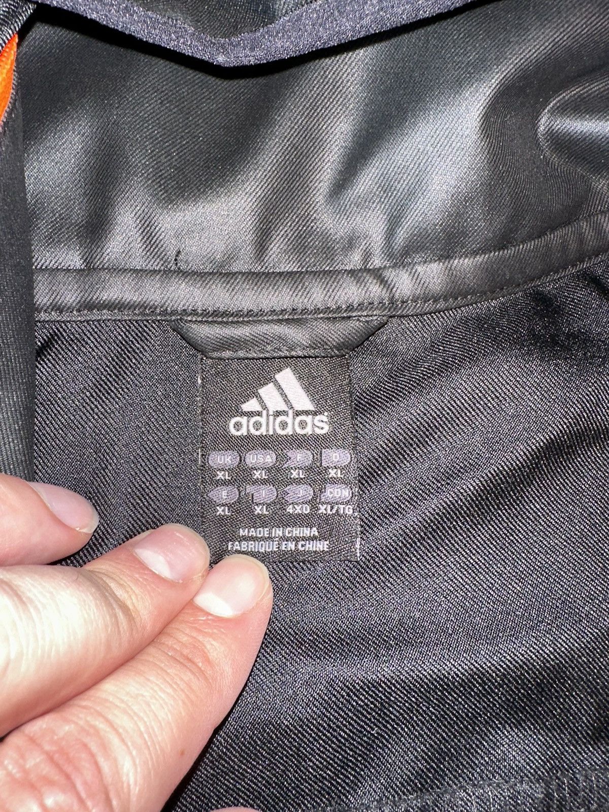 Adidas 2010 Adidas Liverpool Training Jacket W/Zip Away Hood-XL Size US XL / EU 56 / 4 - 4 Thumbnail