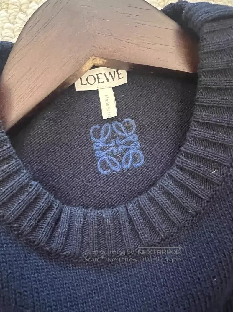 Loewe Loewe Wool crew neck pullover sweater Size S / US 4 / IT 40 - 3 Thumbnail