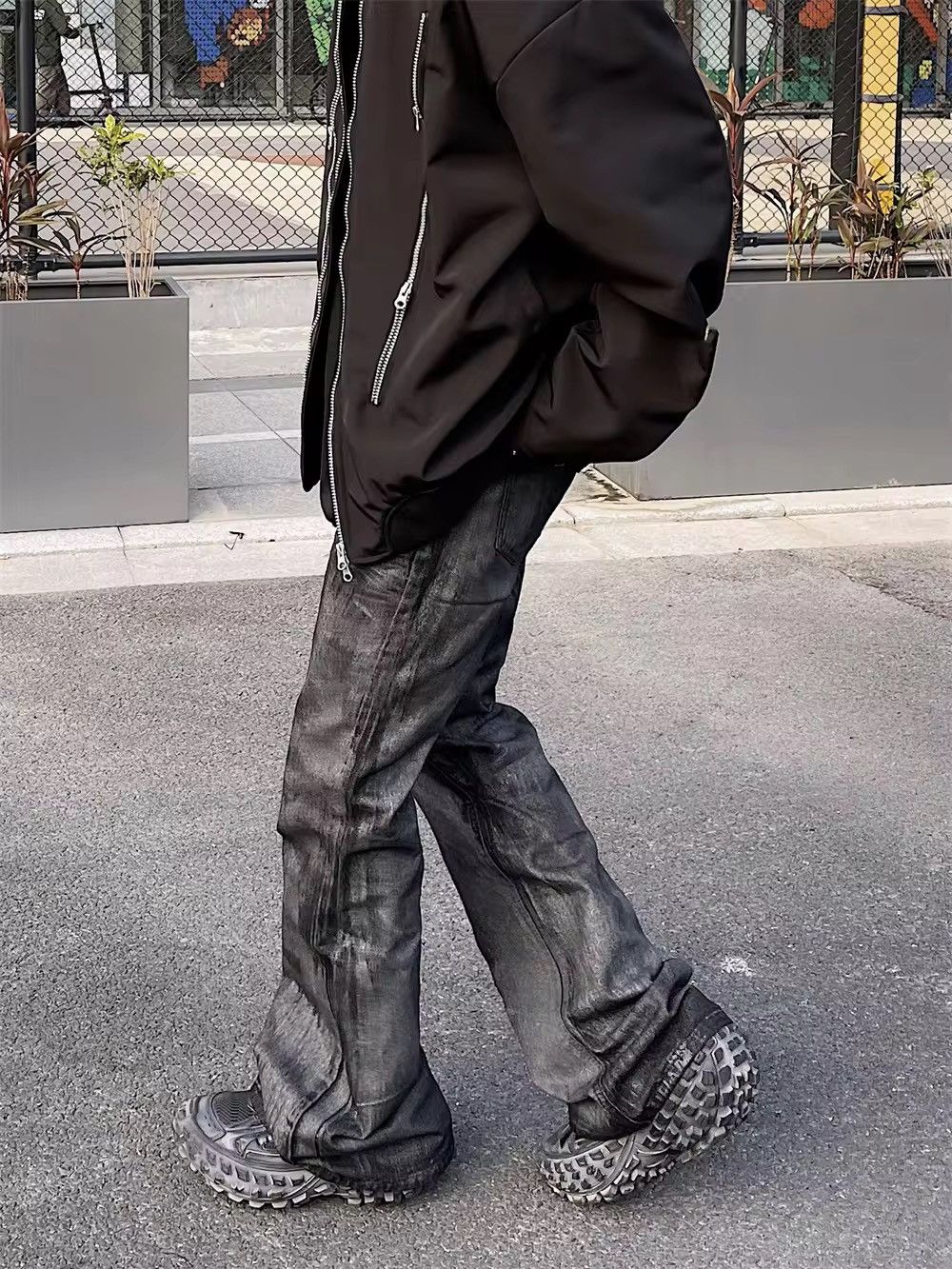 Japanese Brand Heavyweight washed and waxed micro flare jeans Size US 34 / EU 50 - 8 Thumbnail