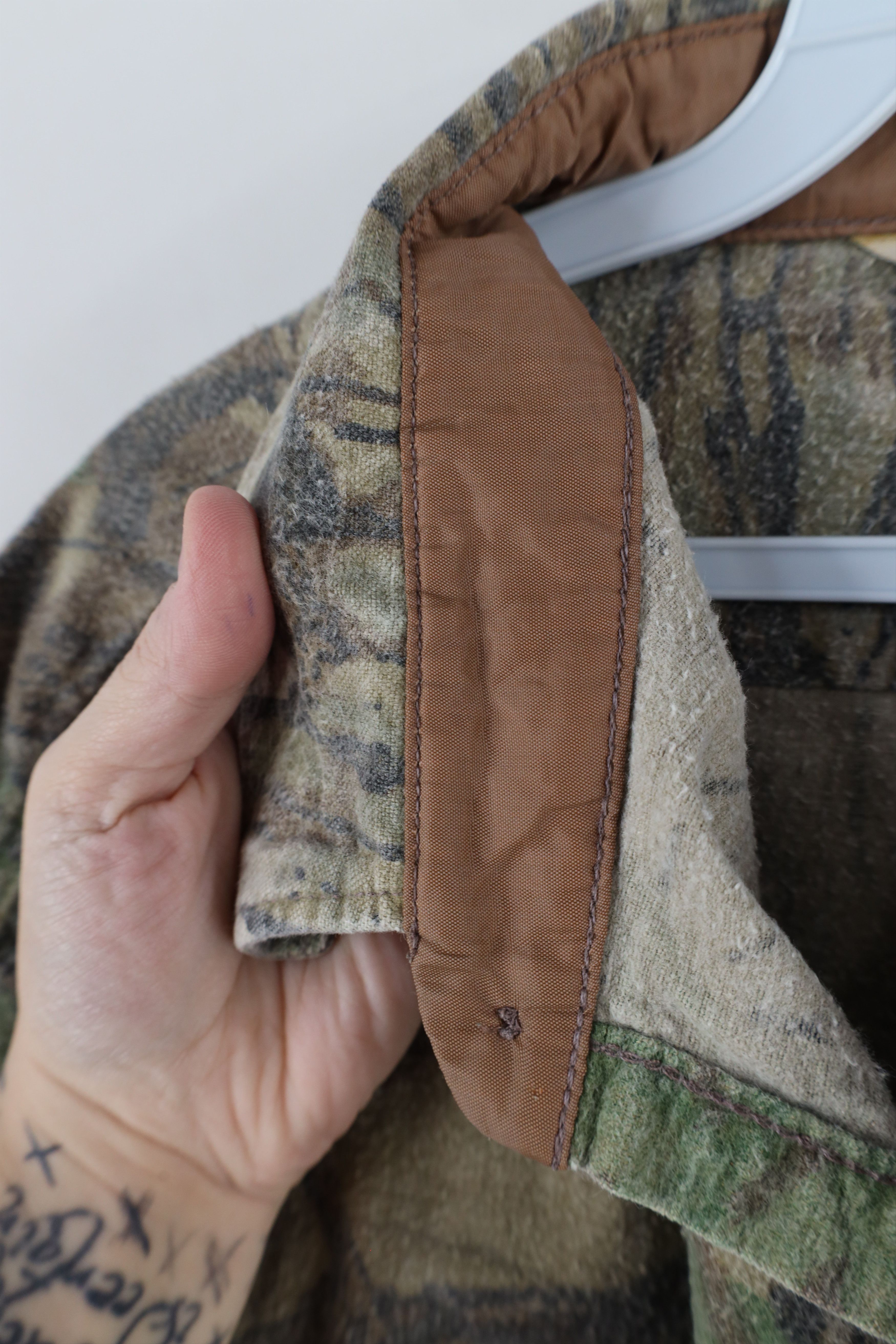 Vintage × Walls Vintage 90s Walls Camouflage Chamois Cloth Button Shirt USA Size US XXL / EU 58 / 5 - 7 Thumbnail