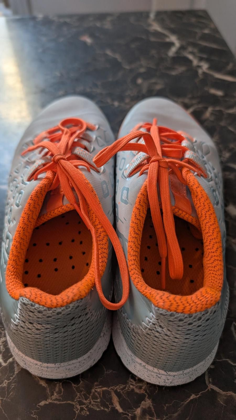 Other Decathlon Kipsta Indoor Soccer Shoes Futsal IC US 7 EU 40 Size US 7 / IT 37 - 2 Thumbnail