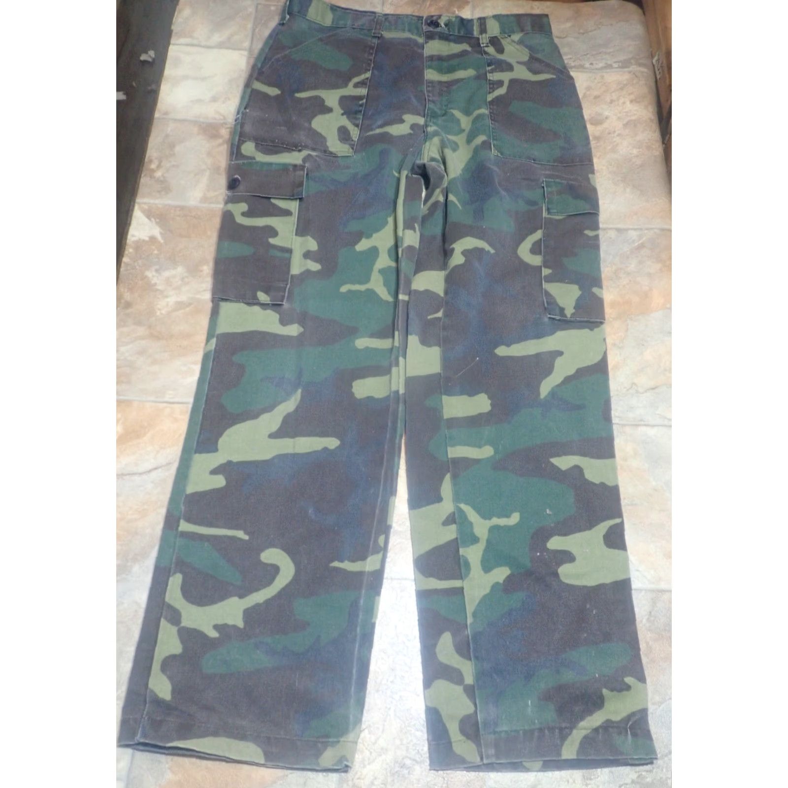 Vintage Vintage Liberty Woodland Camo Camouflage Hunting Pants Size M 34x30 Made in USA Size US 31 - 3 Thumbnail