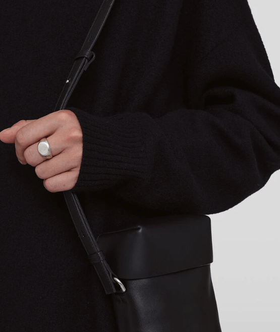 Jil Sander Classic Chevalier Ring - Size S | Grailed