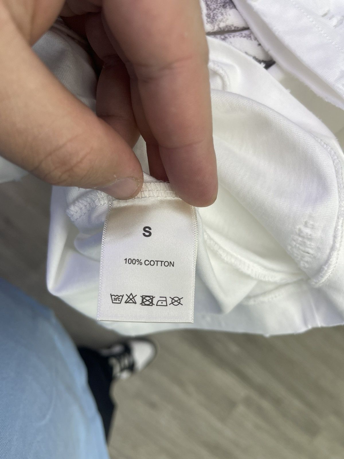 Vale Vale lives tee “ Stage Power” (white) Size US S / EU 44-46 / 1 - 5 Thumbnail