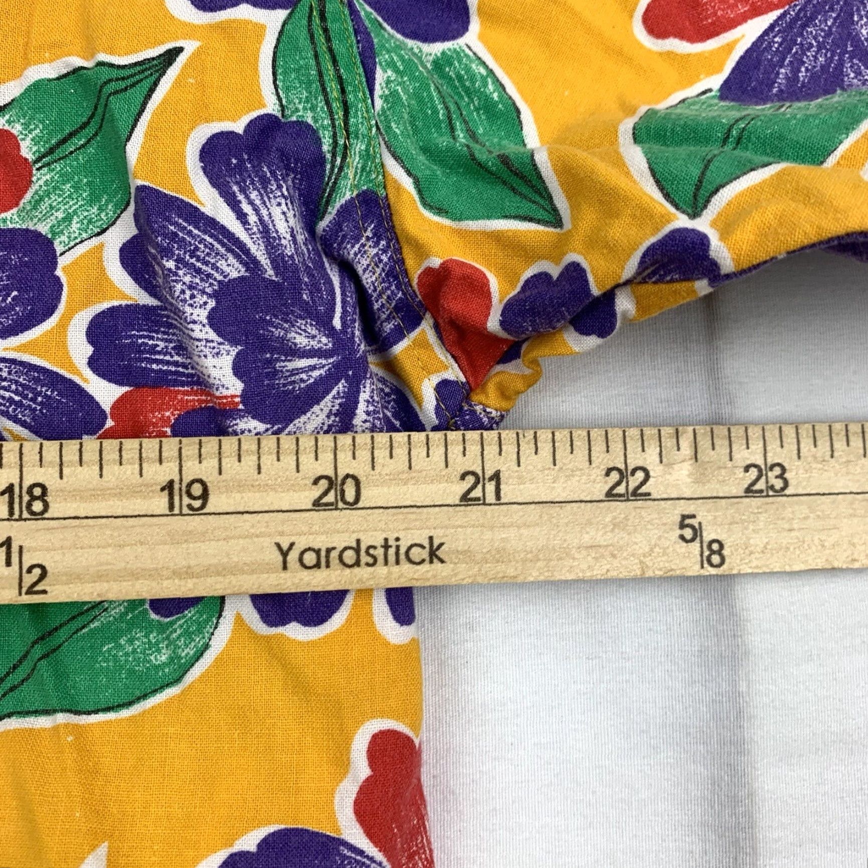Vintage VINTAGE Mixed Blues Button-Up Shirt Womens M Short Sleeve Floral Yellow 90s Hawaiian Mens? Size M / US 6-8 / IT 42-44 - 7 Thumbnail