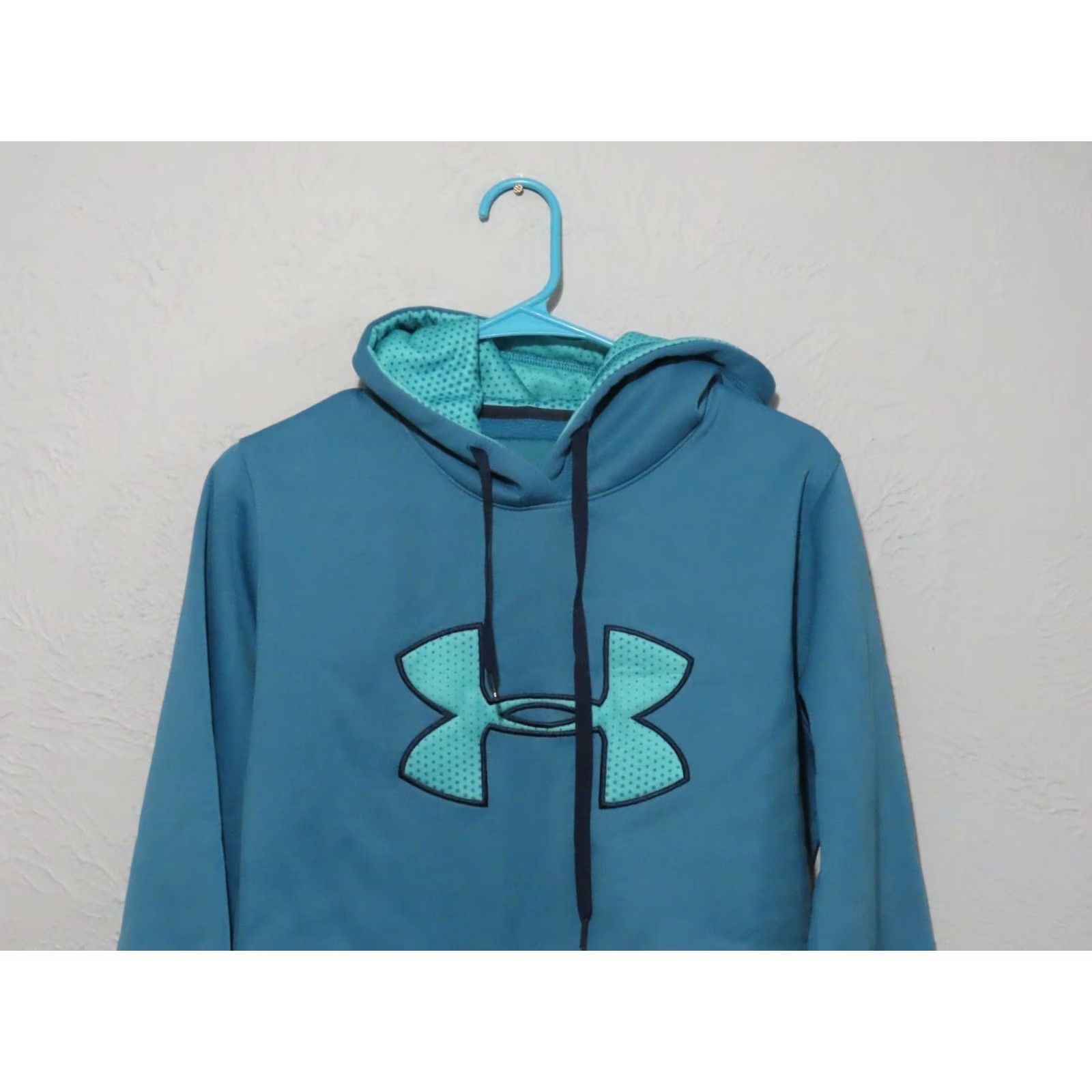 Under Armour Under Armour Storm Women's Medium Blue Green Pullover Kangaroo Pocket Hoodie Size M / US 6-8 / IT 42-44 - 3 Thumbnail