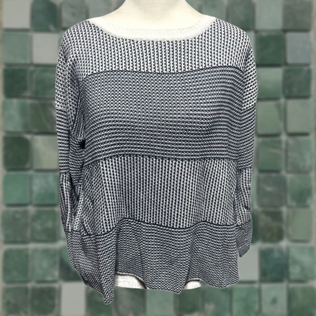 Vintage Weekend Max Mara Sweater Shirt? Size M / US 6-8 / IT 42-44 - 1 Thumbnail