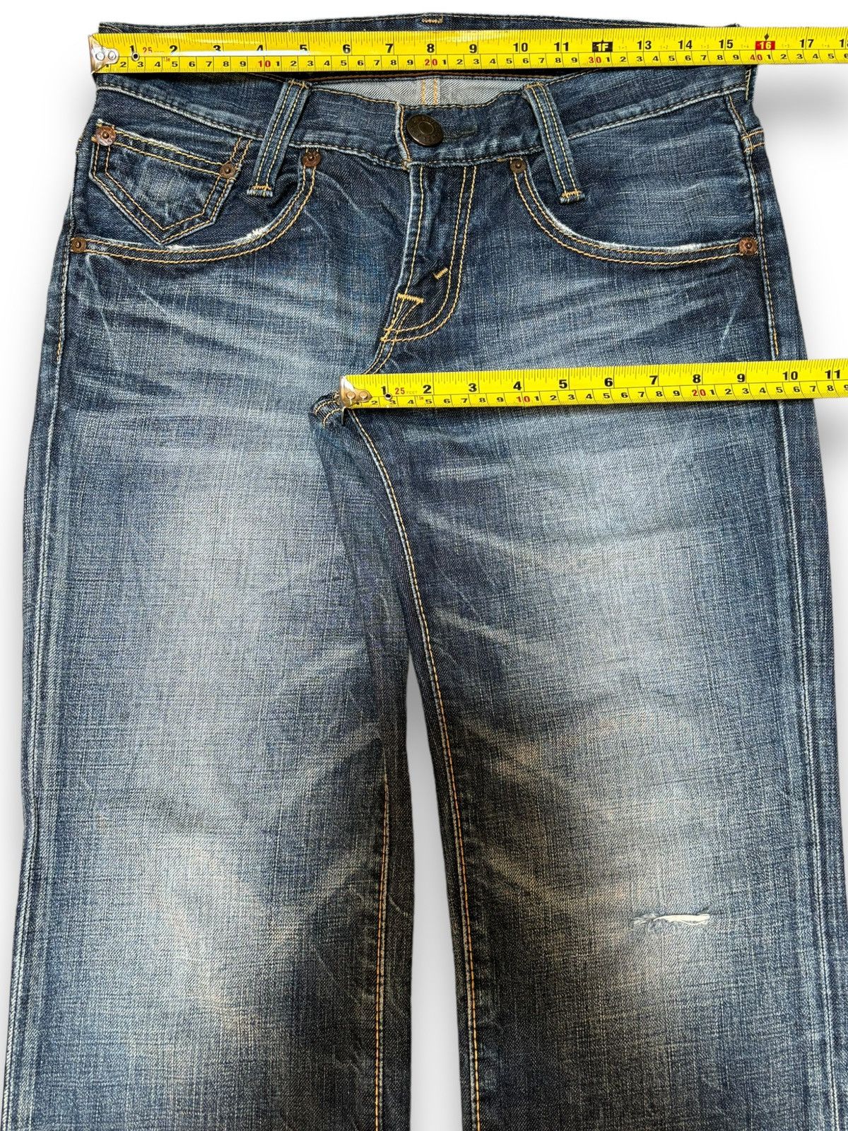 Levi's Vintage 90s Levis American Classic Blue Wash Ripped Jeans Size US 30 / EU 46 - 17 Thumbnail