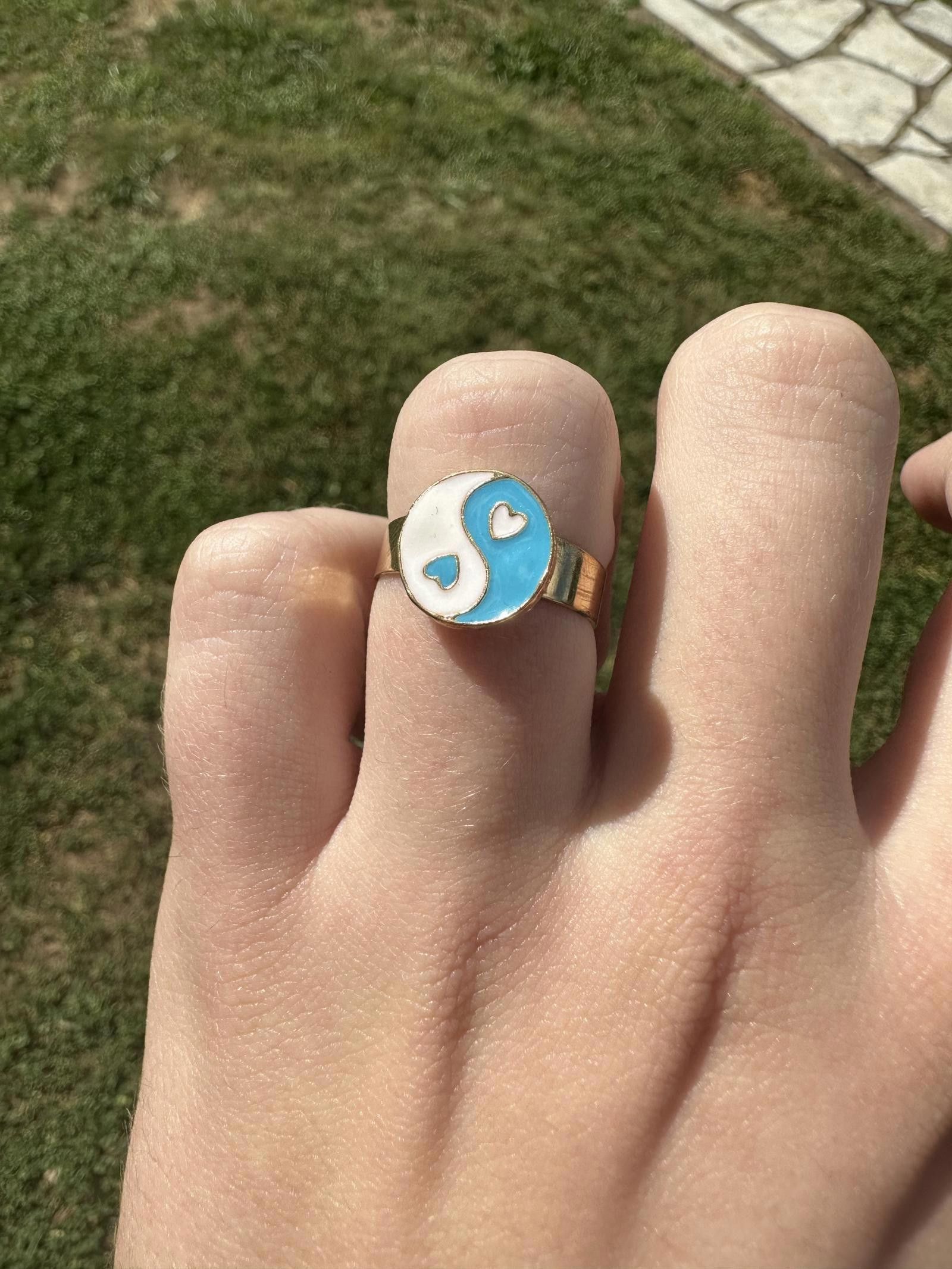 Jewelry Gold Enamel Blue Yin Yang Heart Ring Adjustable Sizing Size ONE SIZE - 1 Thumbnail