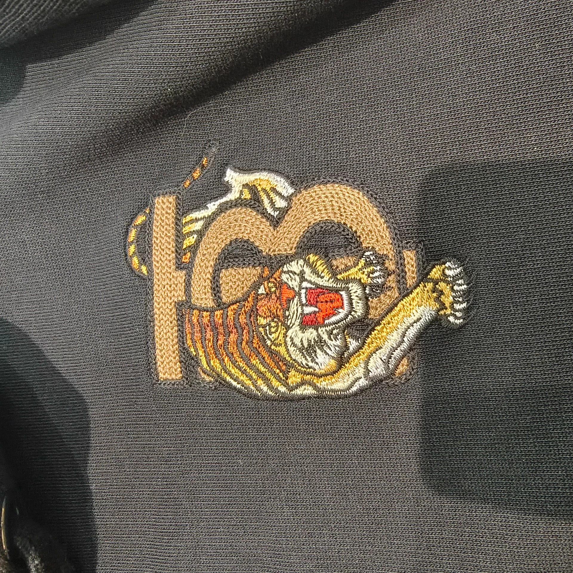 Burberry Burberry Black Hoodie M Tiger Year Limited Edition 98% New Size M / US 6-8 / IT 42-44 - 4 Thumbnail
