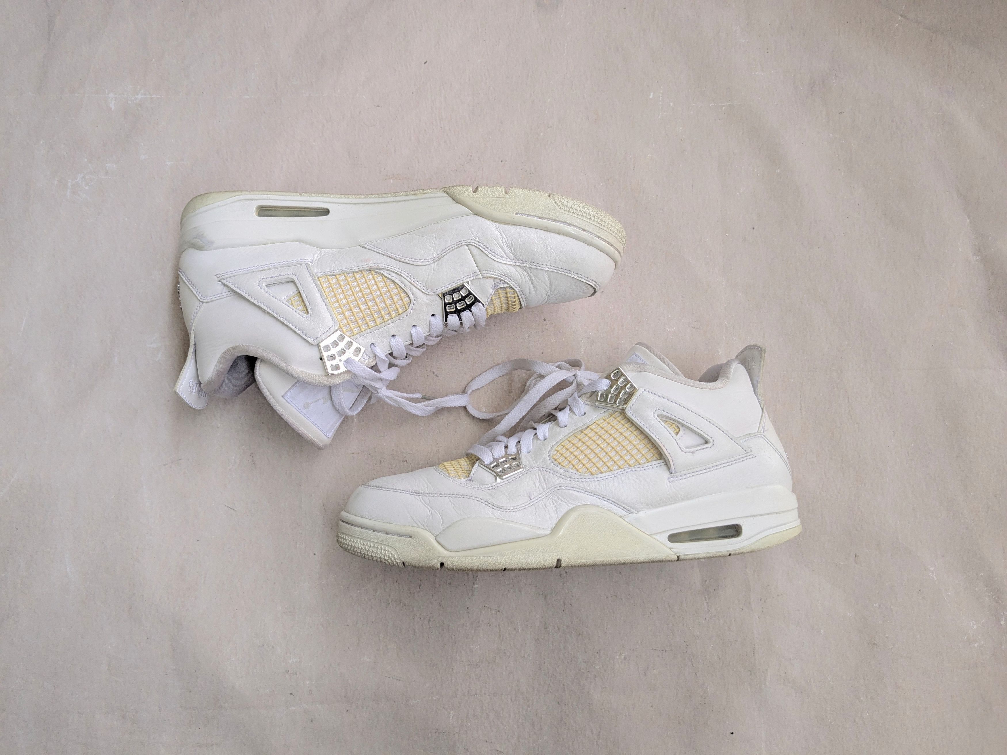 Jordan Brand Nike Air Jordan 4 Retro Pure Money 11.5 White Silver Leather Size US 11.5 / EU 44-45 - 1 Thumbnail