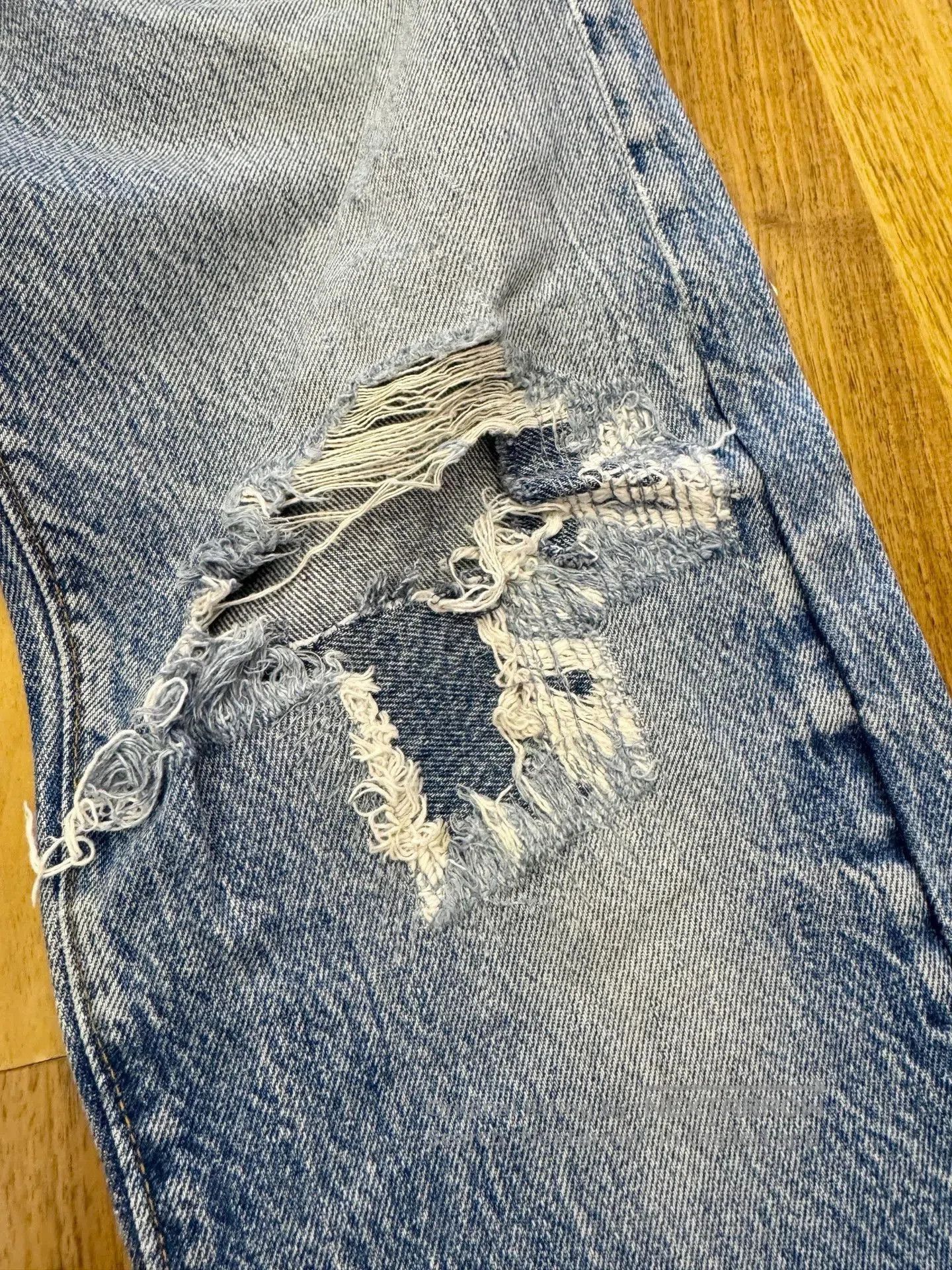 Levi's Blue Distressed Denim Jeans Size 32. Size US 32 / EU 48 - 3 Thumbnail
