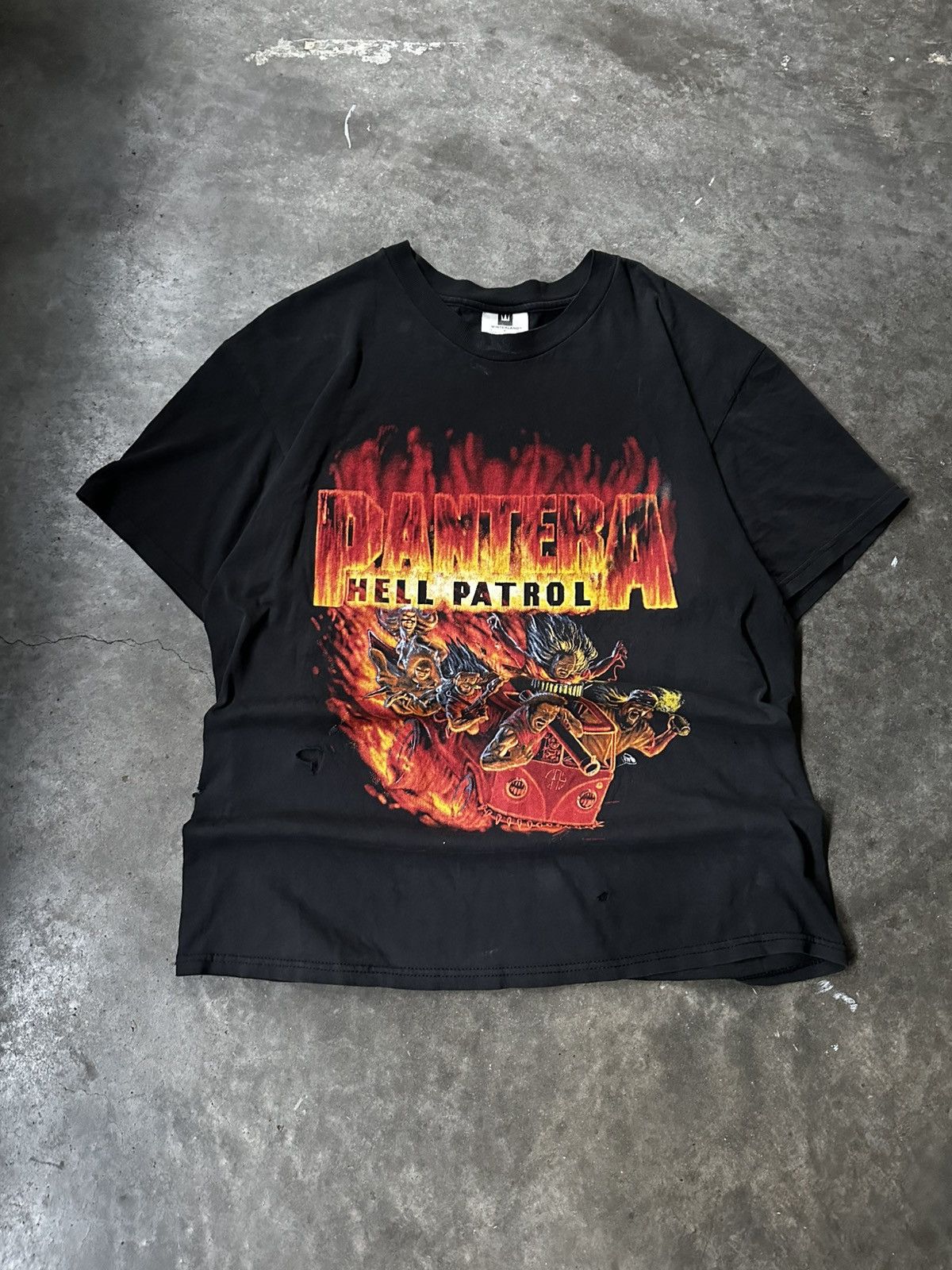 Other 1997 pantera “hell patrol” tee Size US L / EU 52-54 / 3 - 1 Thumbnail