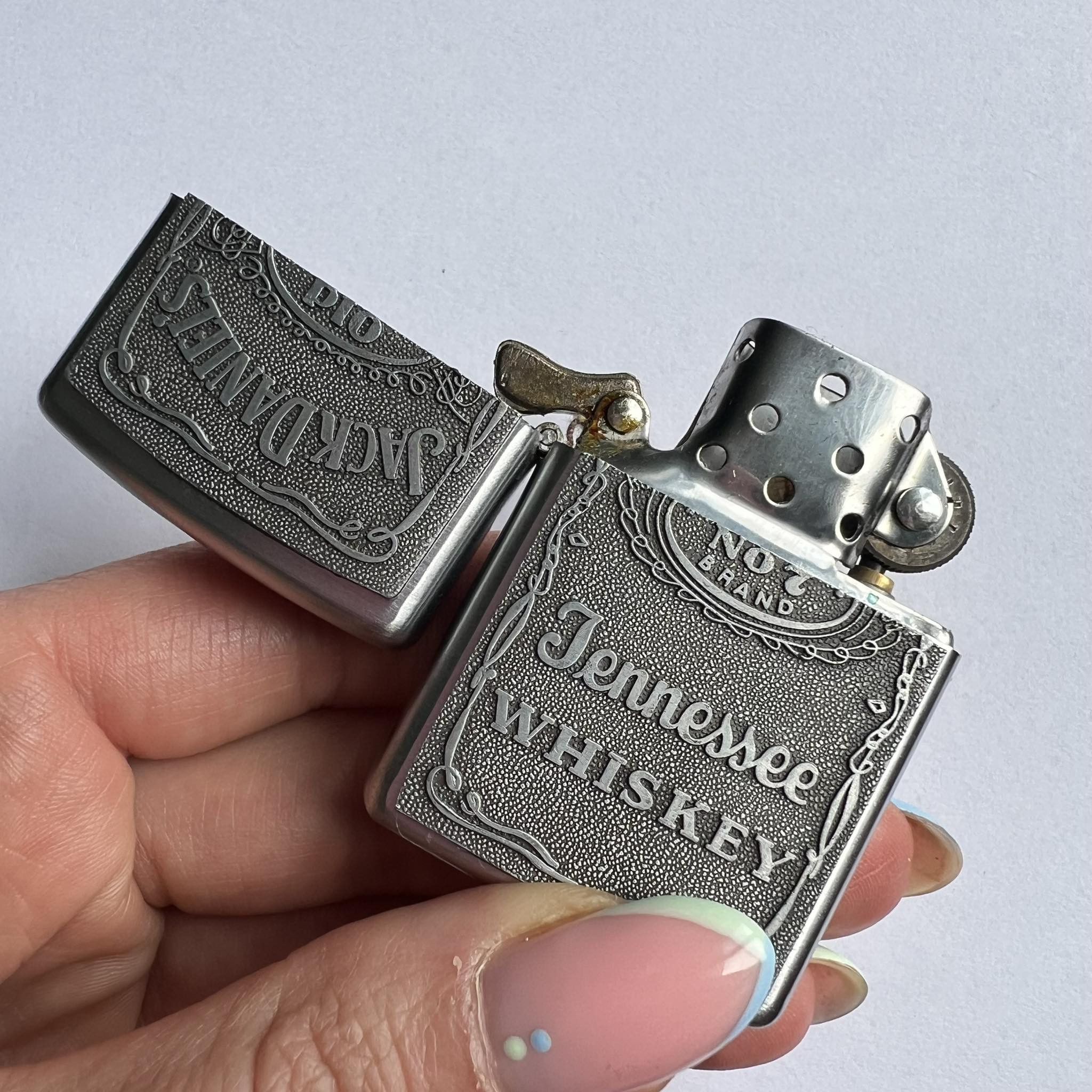 Vintage Zippo Jack Daniel's Lighter in Original Box USA Size ONE SIZE - 5 Thumbnail