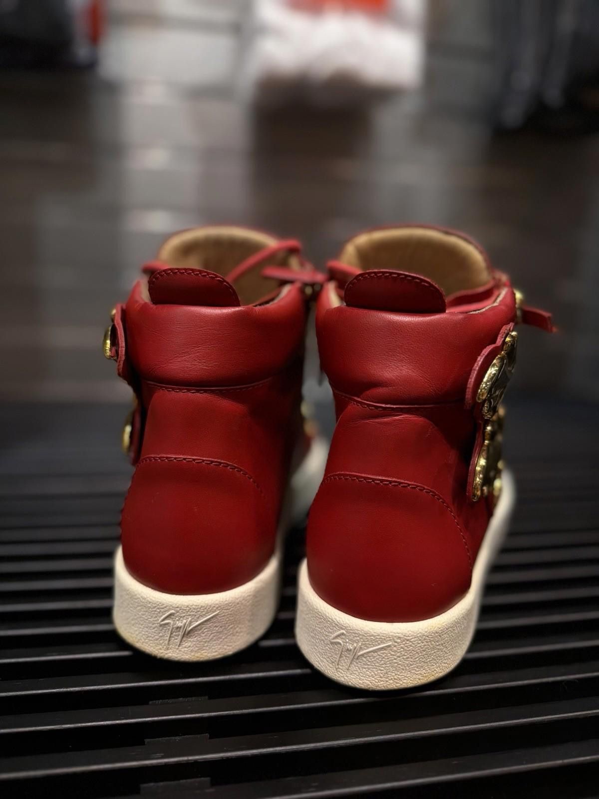 Giuseppe Zanotti Giuseppe Zanotti Size 44EU/11US Red Leather Wings Sneakers Size US 11 / EU 44 - 10 Thumbnail