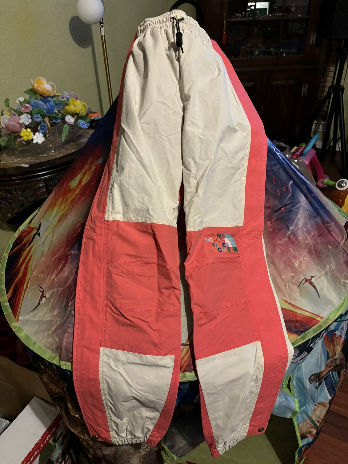 The North Face Gucci X The North Face Cotton Pants White/Dark Pink Size 26" / US 2 / IT 38 - 1 Thumbnail