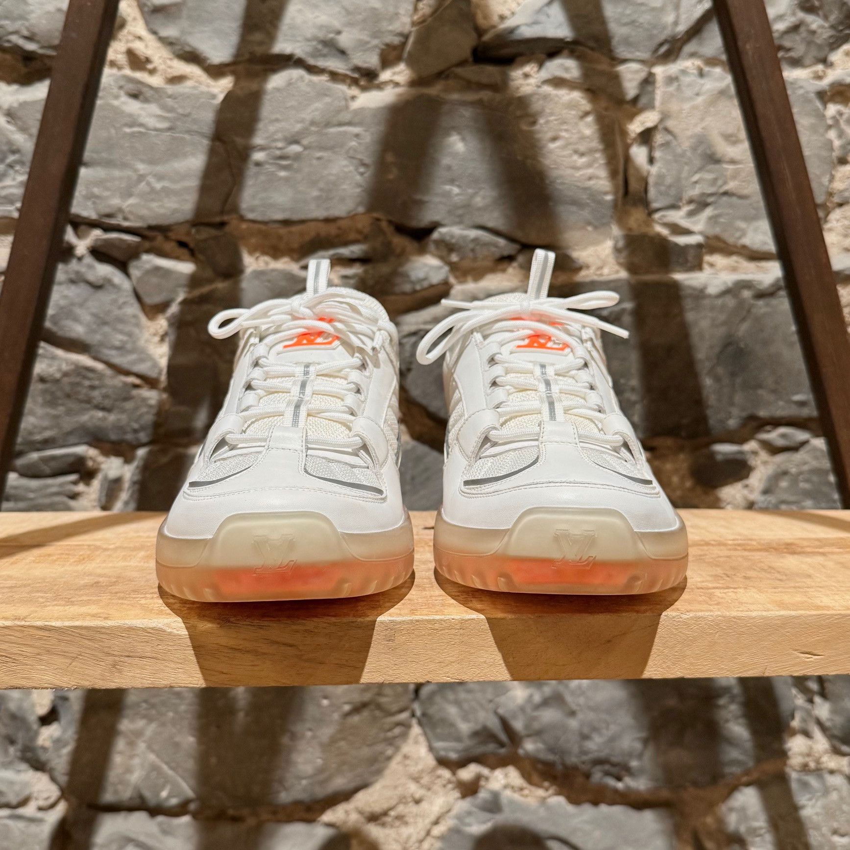 Louis Vuitton Louis Vuitton x Lucien Clark White Leather "A View" Sneakers Size US 8.5 / EU 41-42 - 3 Thumbnail