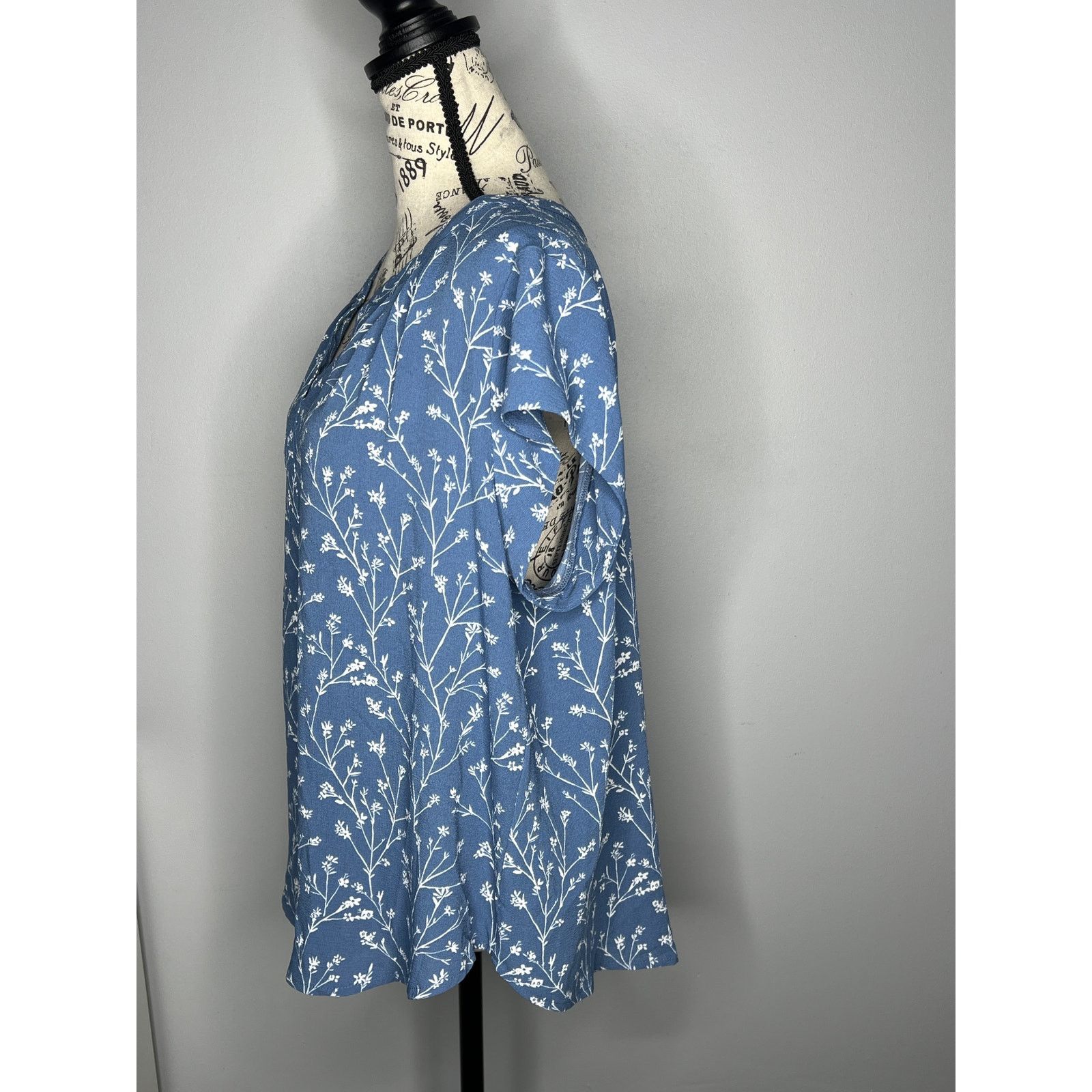 Other Morey Split Neck Short Sleeve Blouse - Stitch Fix Crepe Top Size XXL / US 16-18 / IT 52-54 - 10 Thumbnail